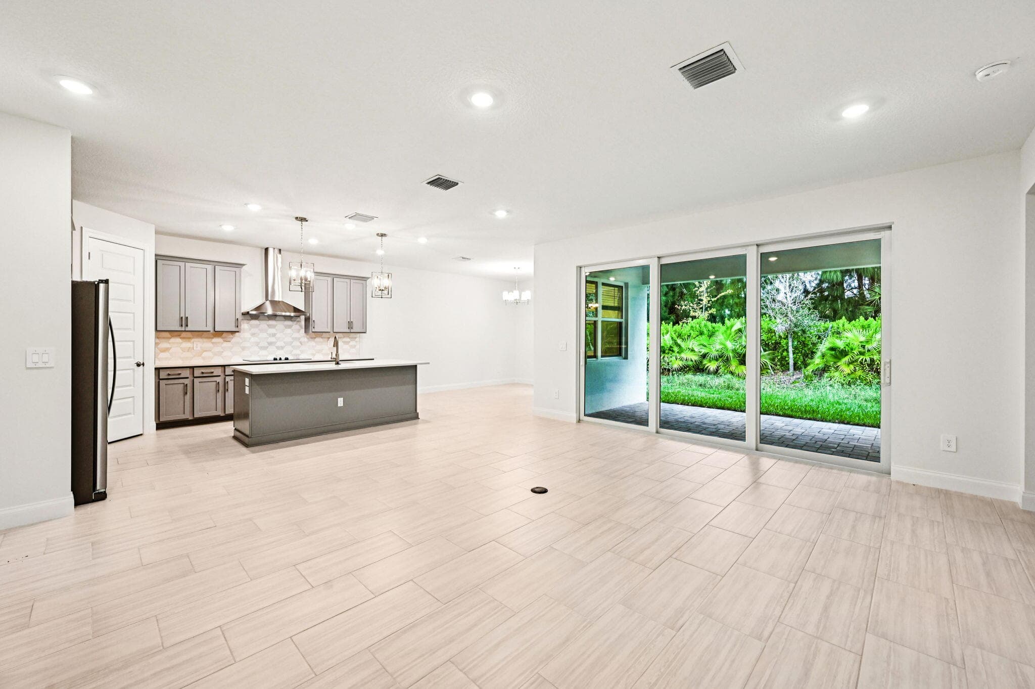 5625 Hampton Park Circle, Vero Beach, FL 32966 — photo 7 of 36
