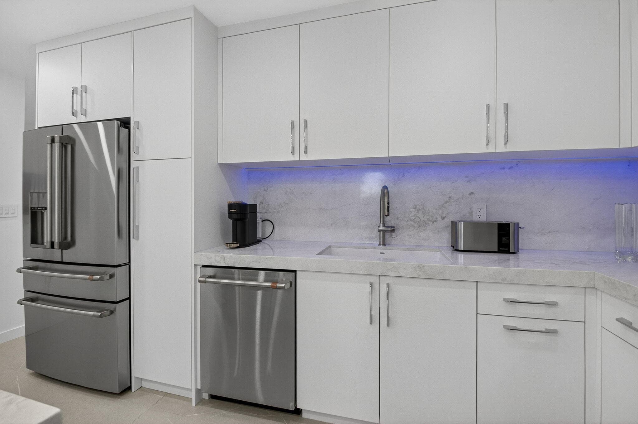 7847 Lakeside Boulevard 1014, Boca Raton, FL 33434 — photo 11 of 53