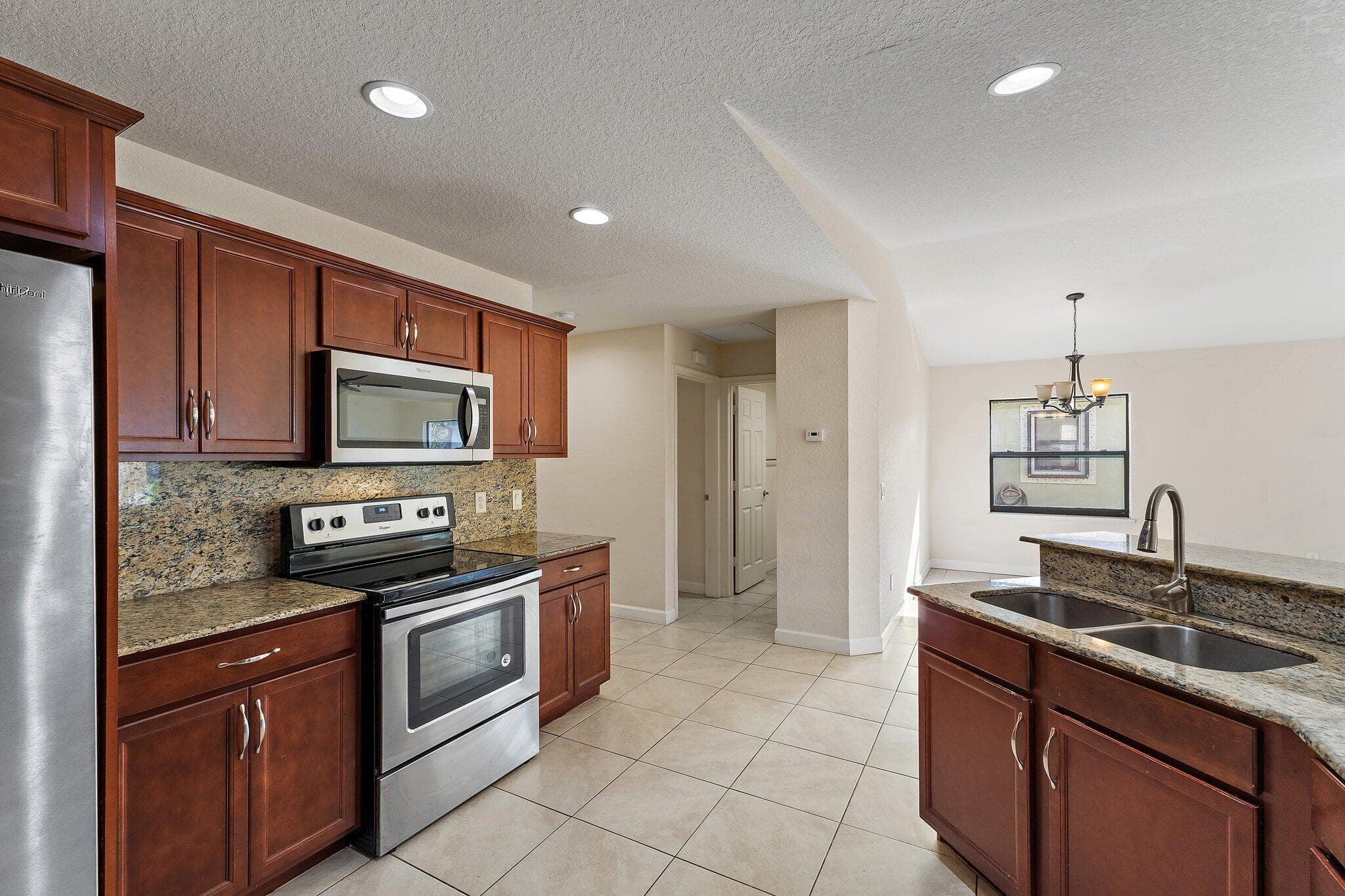 3 S Granada Lane, Port St. Lucie, FL 34952 — photo 7 of 33