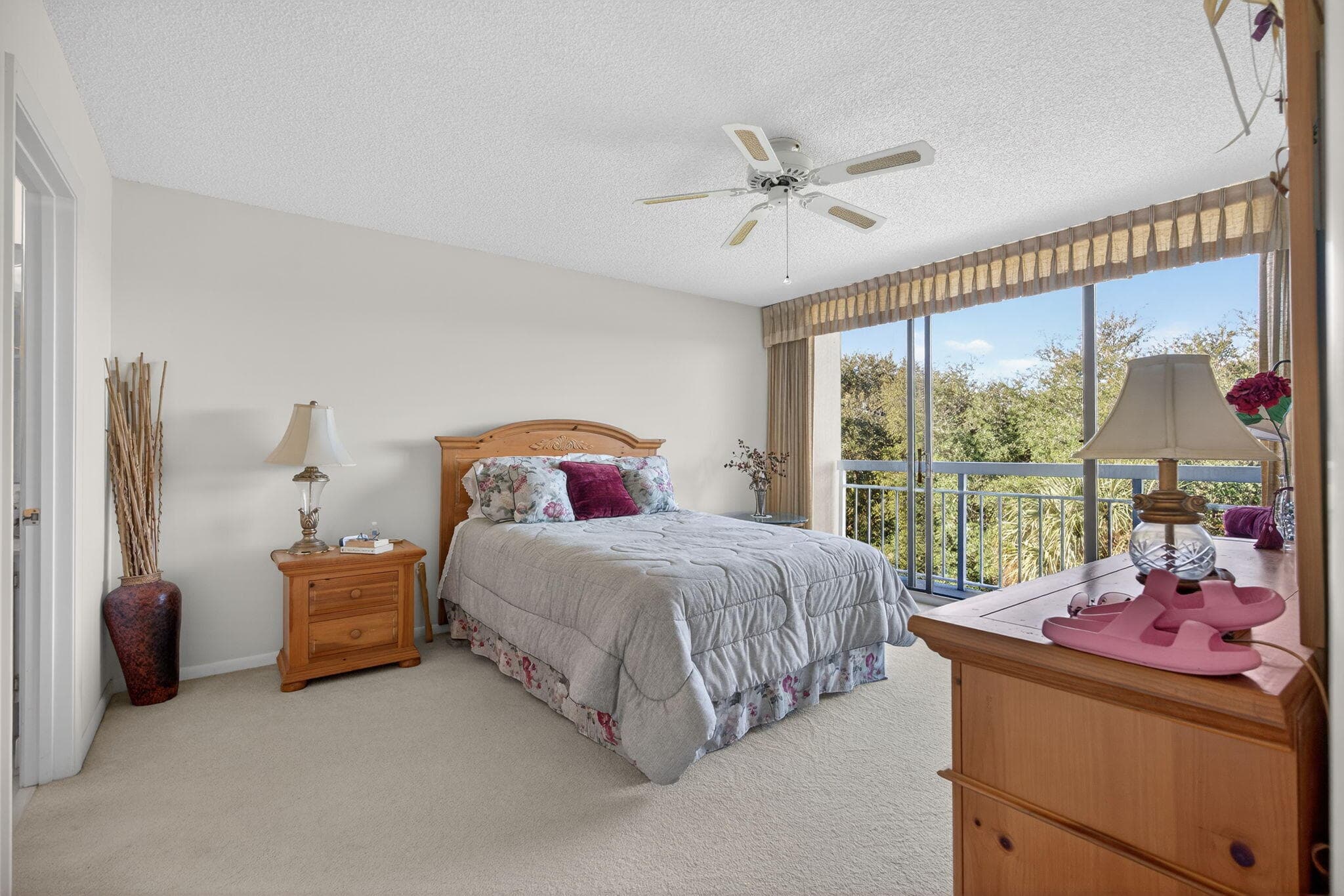 2581 Village Boulevard 401, West Palm Beach, FL 33409 — photo 11 of 24
