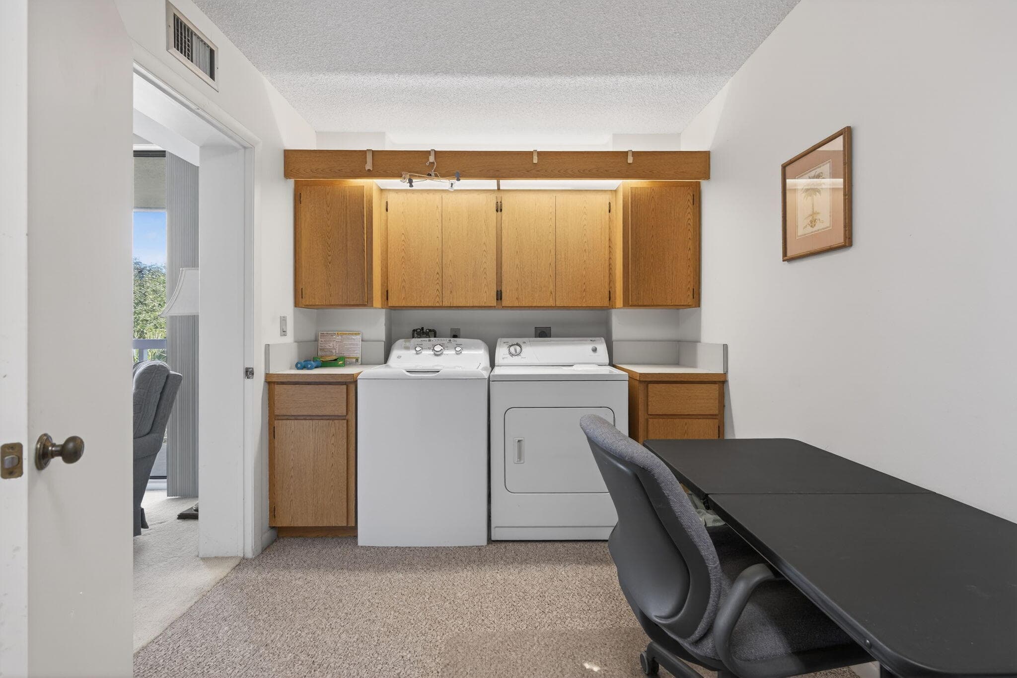2581 Village Boulevard 401, West Palm Beach, FL 33409 — photo 19 of 24