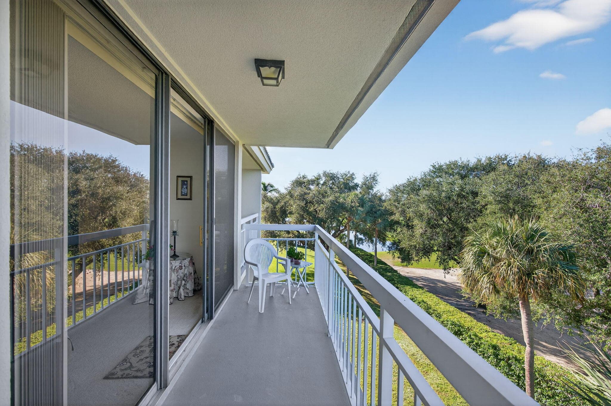 2581 Village Boulevard 401, West Palm Beach, FL 33409 — photo 22 of 24