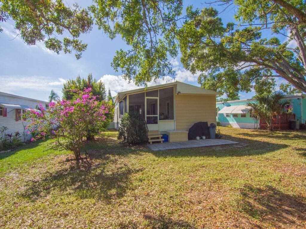61 E Caribbean, Port St. Lucie, FL 34952 — photo 45 of 48