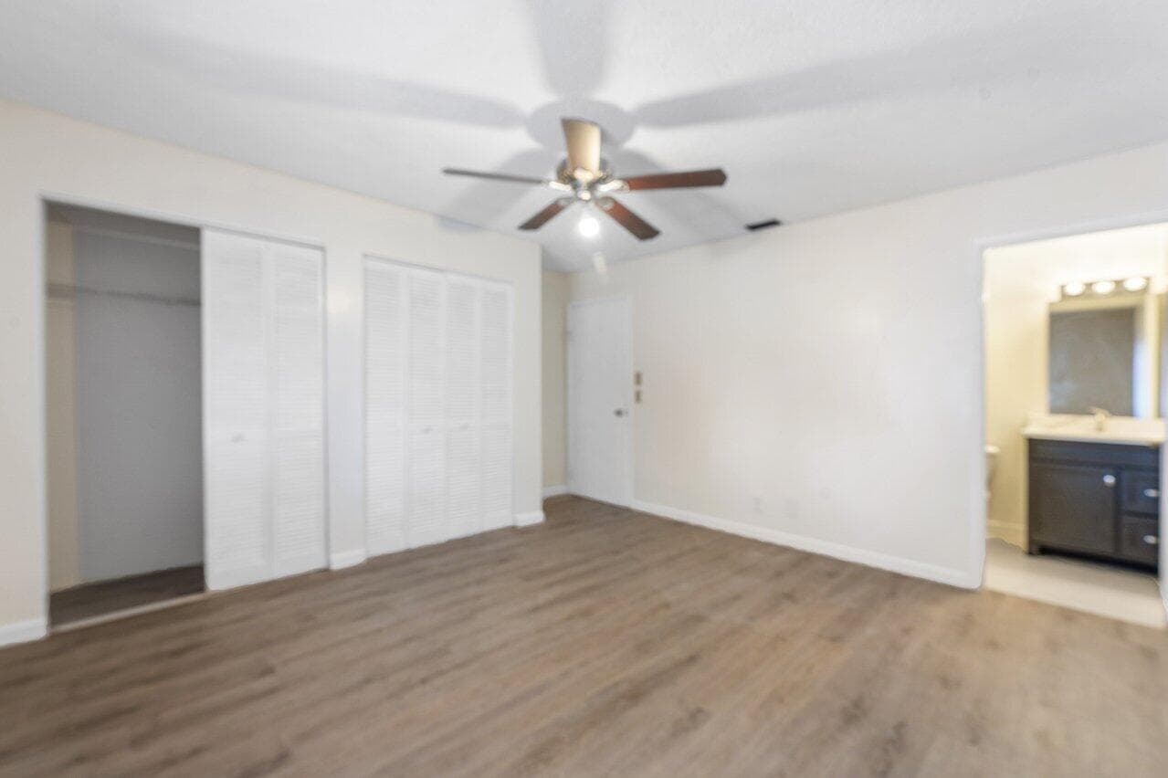 4627 Orleans Court A, West Palm Beach, FL 33415 — photo 14 of 23