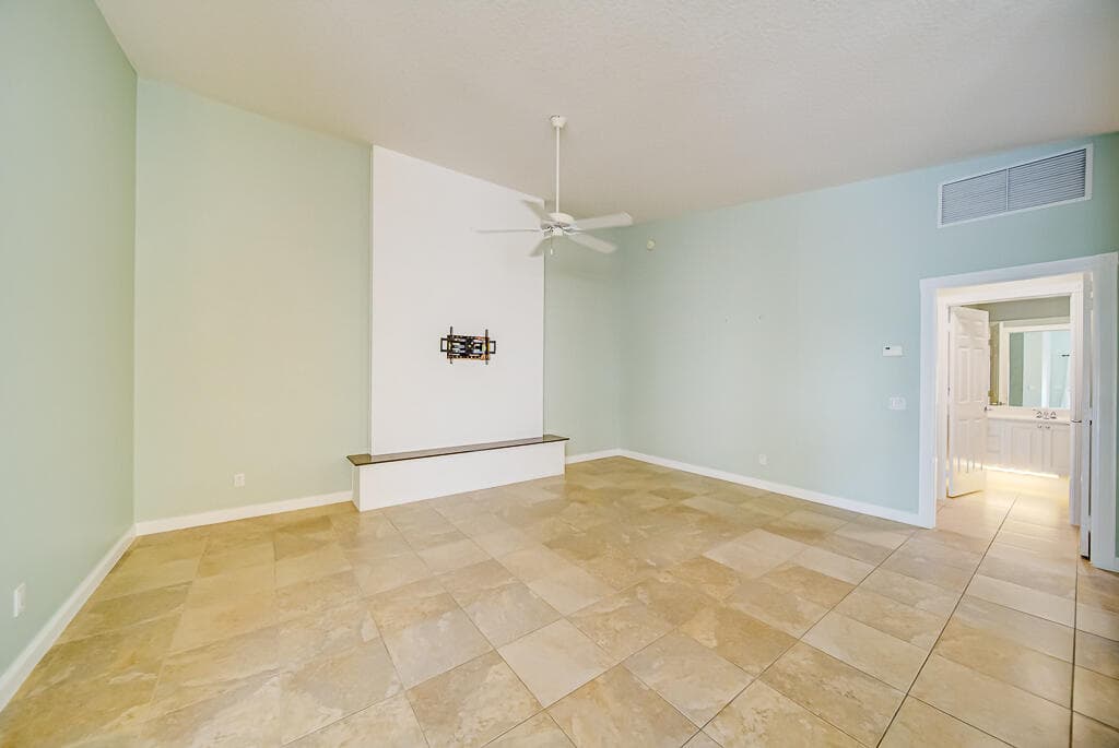8199 Saint Johns Court, Wellington, FL 33414 — photo 9 of 46