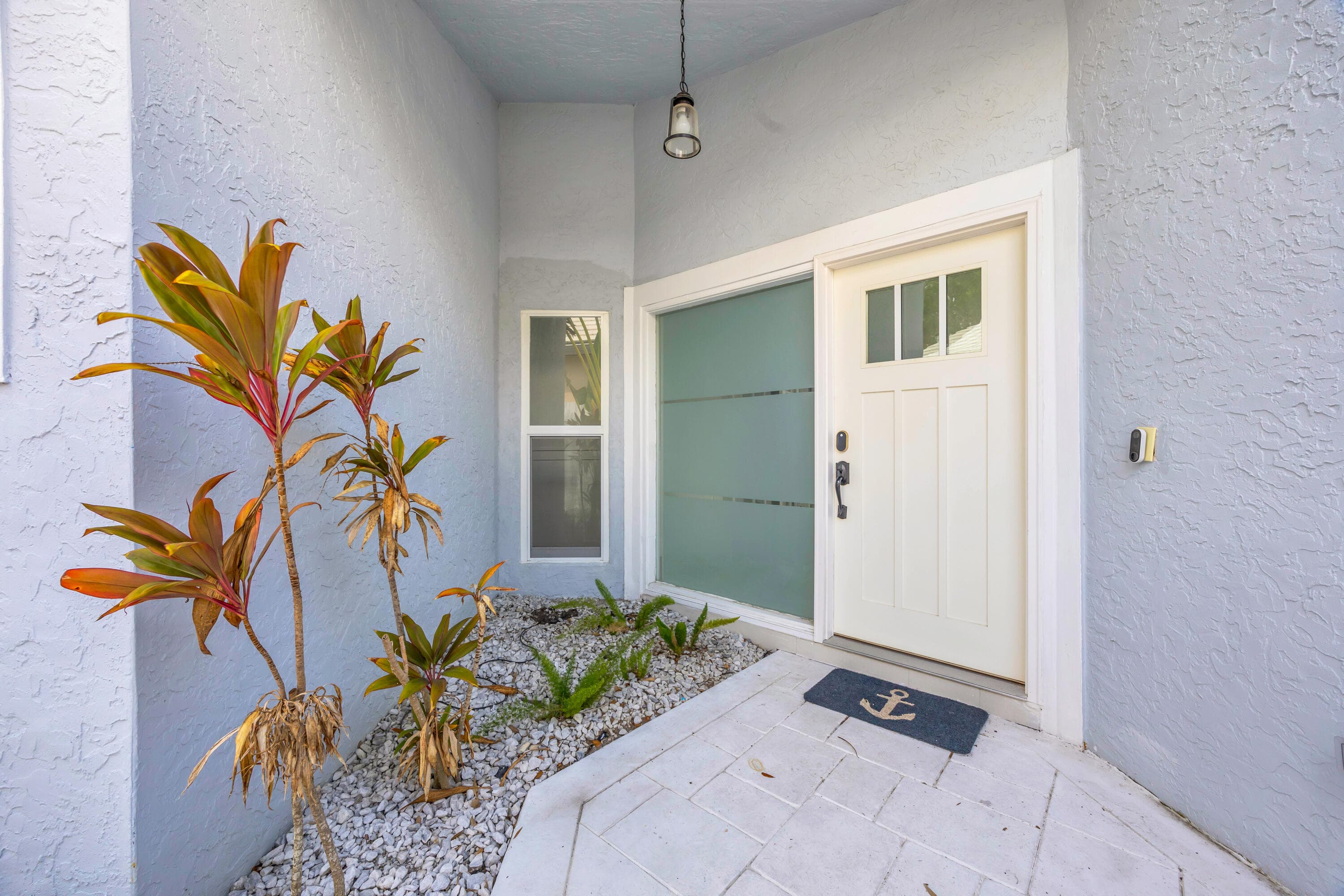 39 Dorchester Circle, Palm Beach Gardens, FL 33418 — photo 2 of 16