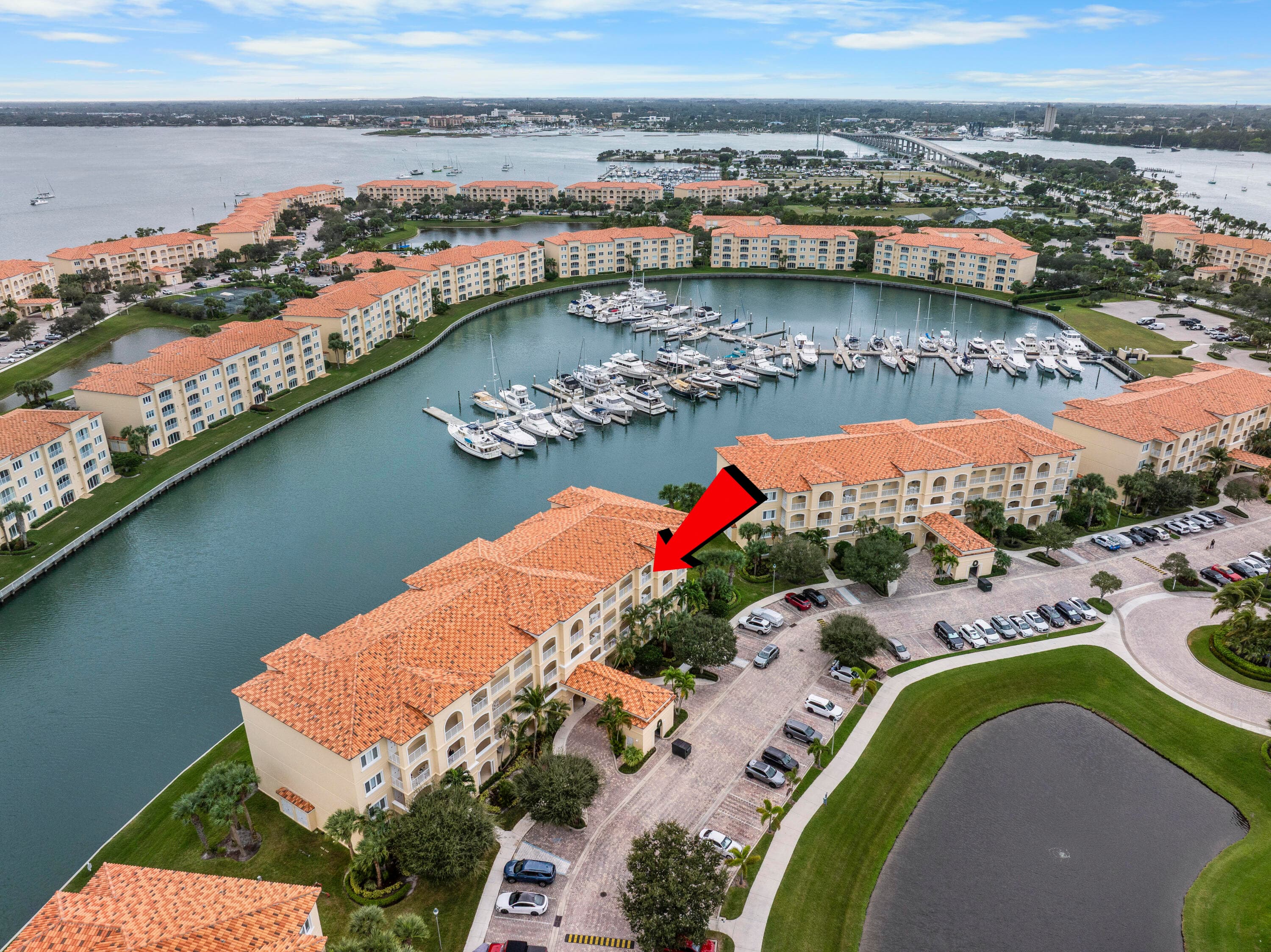 8 Harbour Isle Drive E Ph5, Fort Pierce, FL 34949 — photo 1 of 43