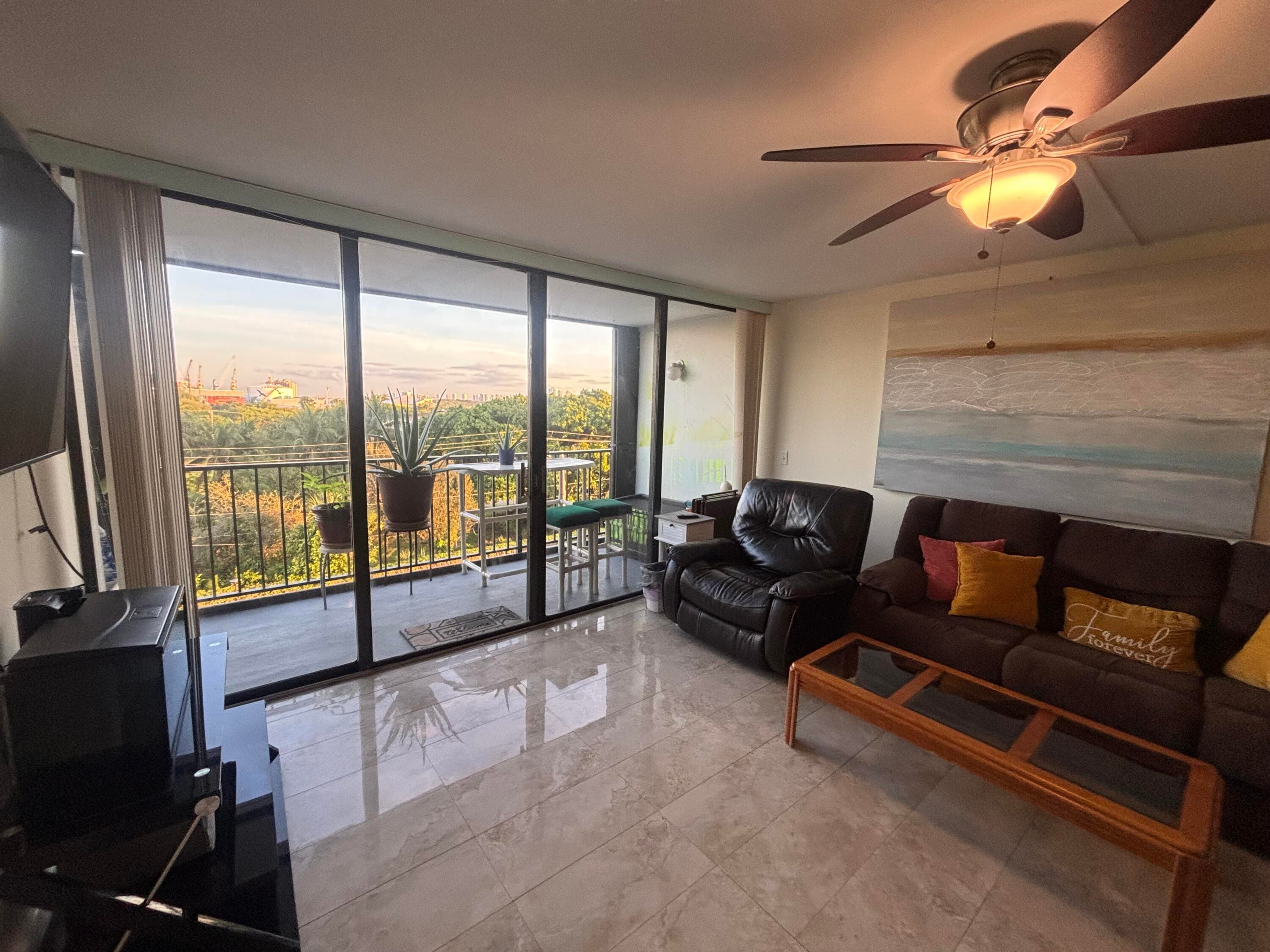 5600 N Flagler Drive 401, West Palm Beach, FL 33407 — photo 6 of 34