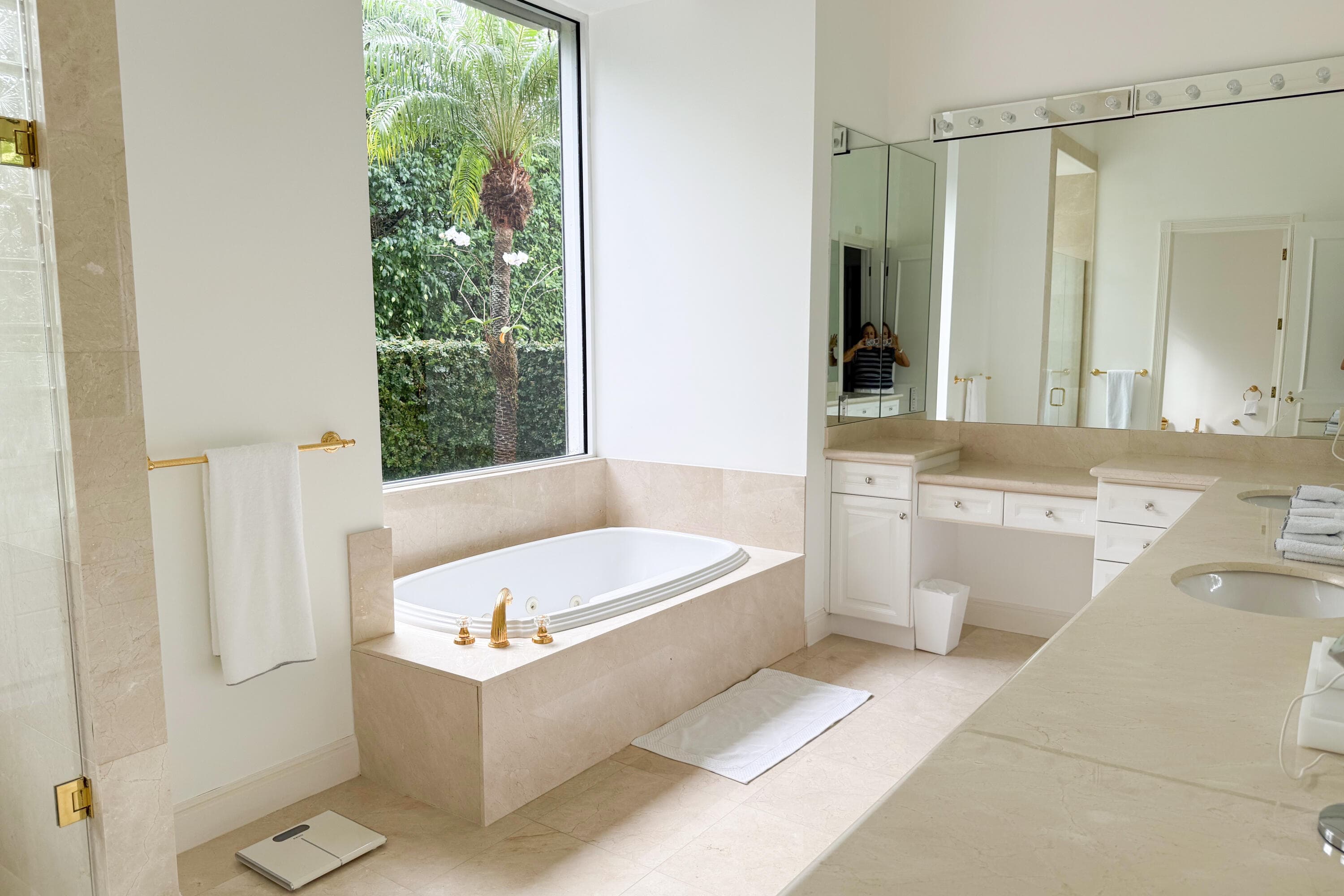 1494 N Lake Way, Palm Beach, FL 33480 — photo 10 of 17