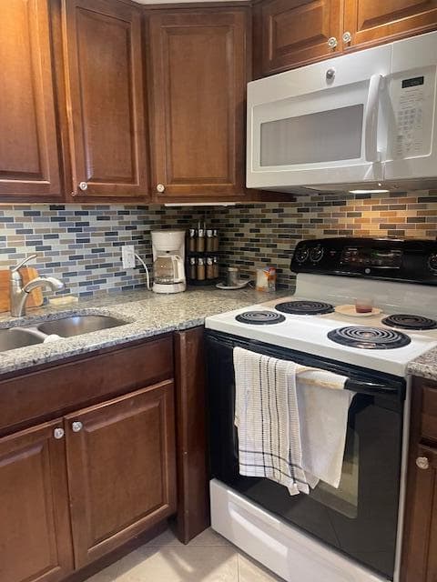 34 Hastings C 34, West Palm Beach, FL 33417 — photo 6 of 20