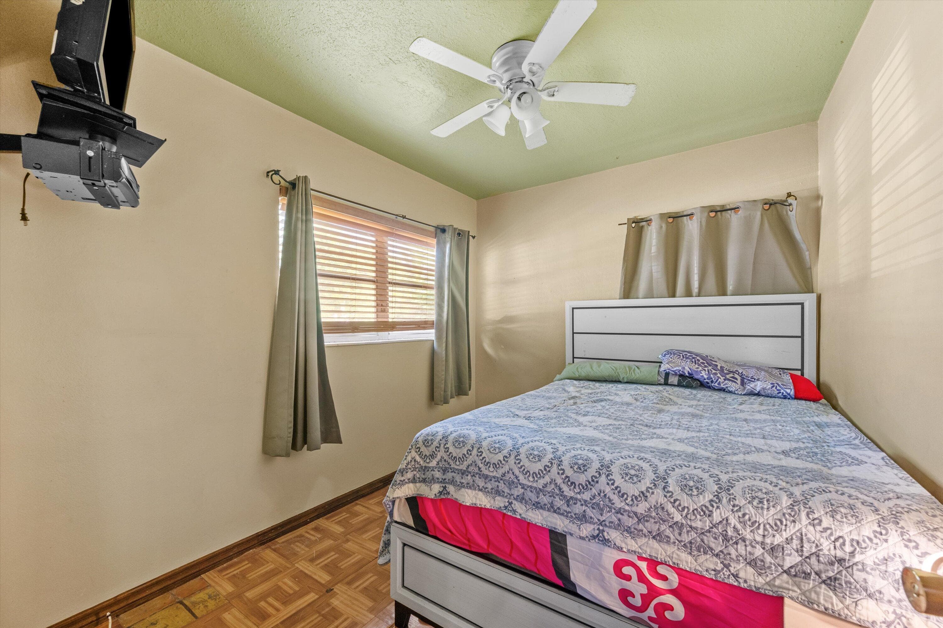 1408 W Broome Street, Lantana, FL 33462 — photo 12 of 35