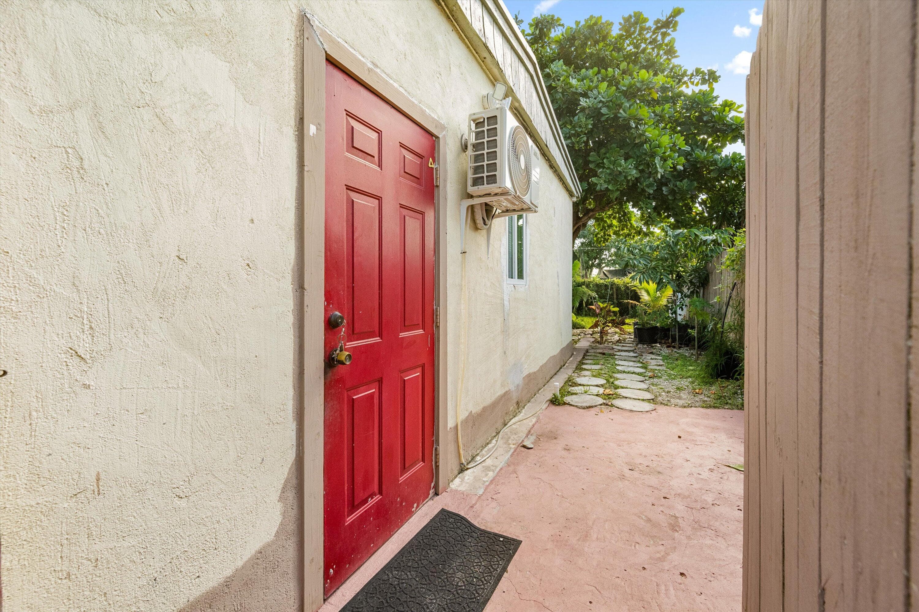 1408 W Broome Street, Lantana, FL 33462 — photo 29 of 35