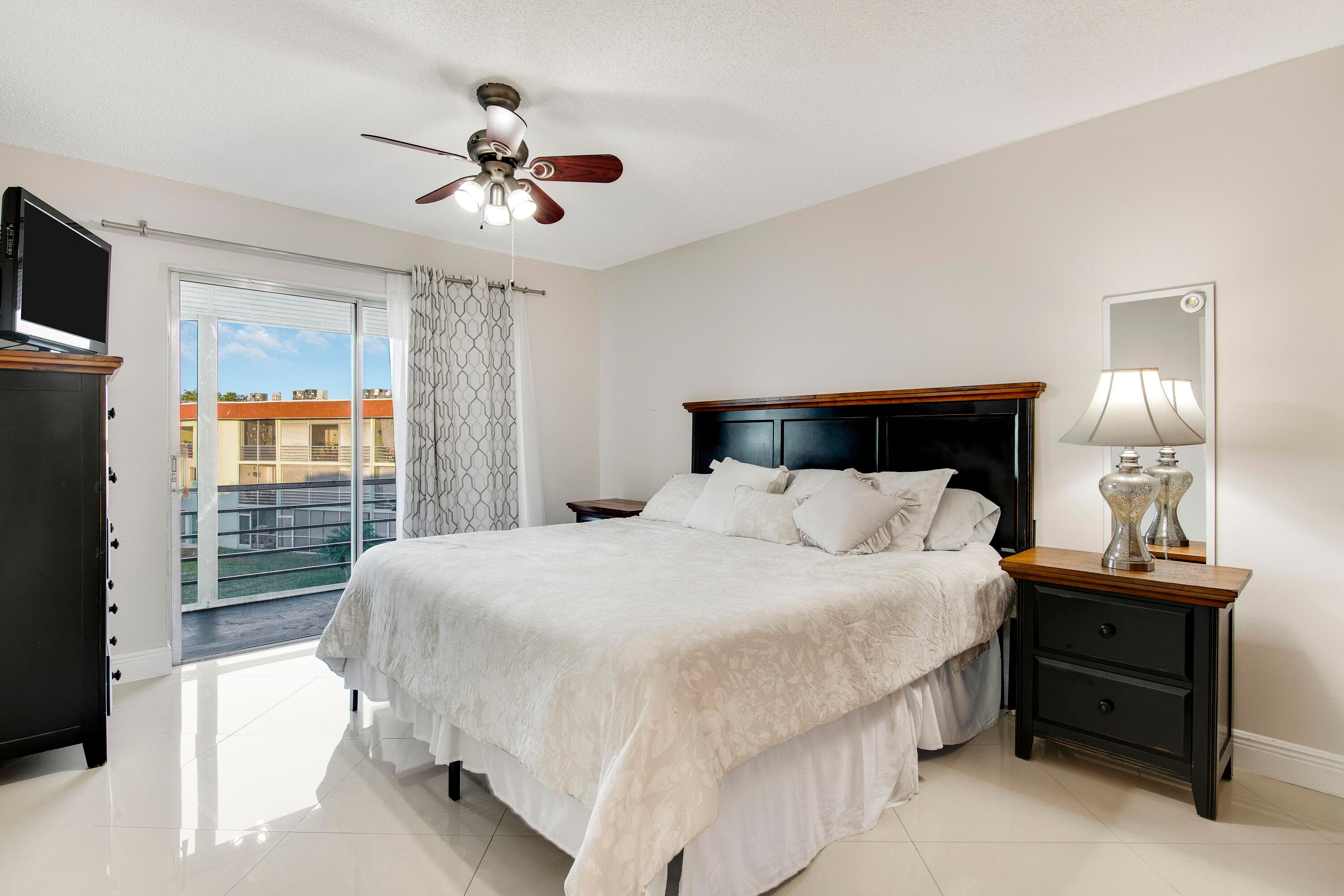 3100 Springdale Boulevard 314, Palm Springs, FL 33461 — photo 13 of 27