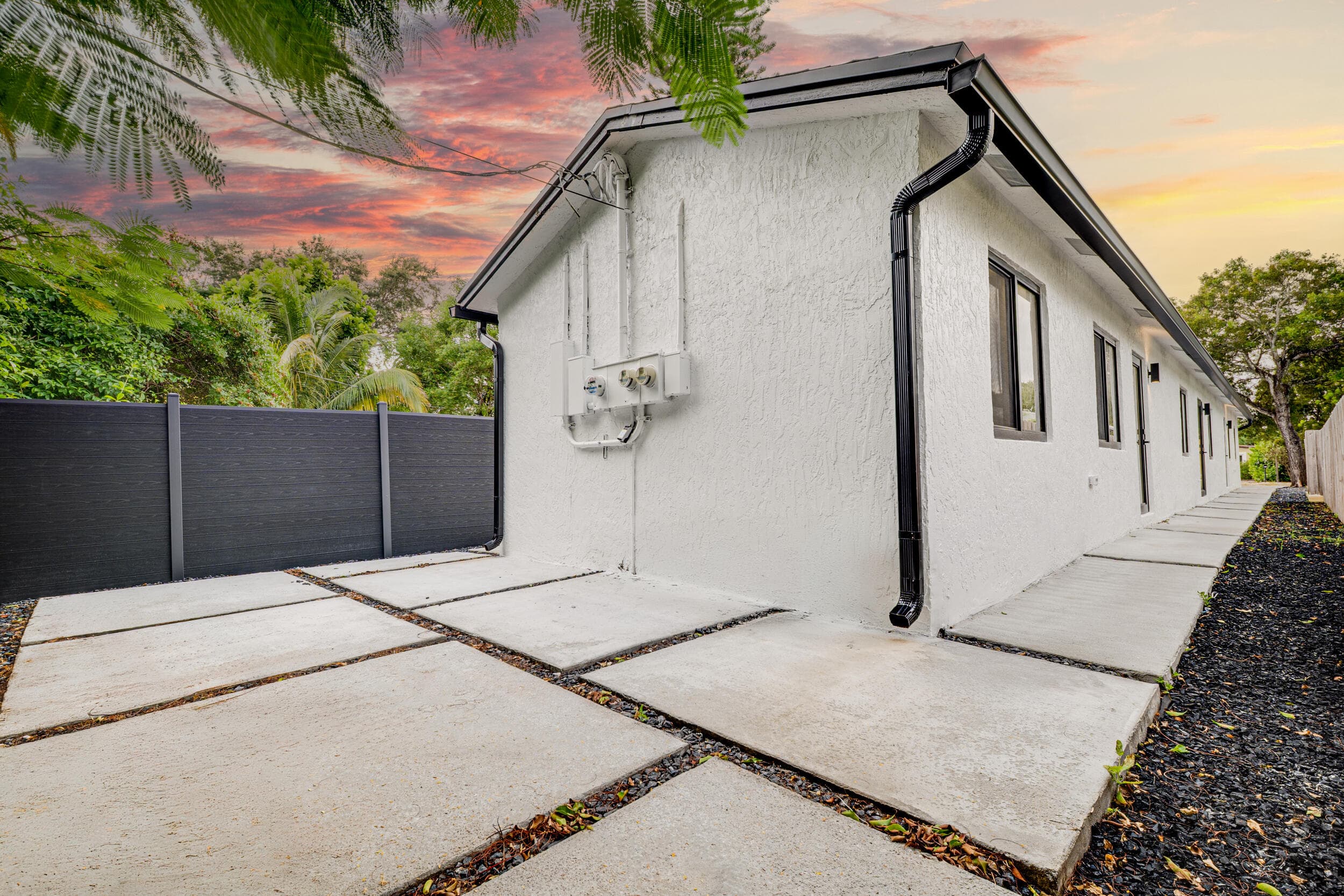 1126 NW 4th Avenue 1-2, Fort Lauderdale, FL 33311 — photo 16 of 29
