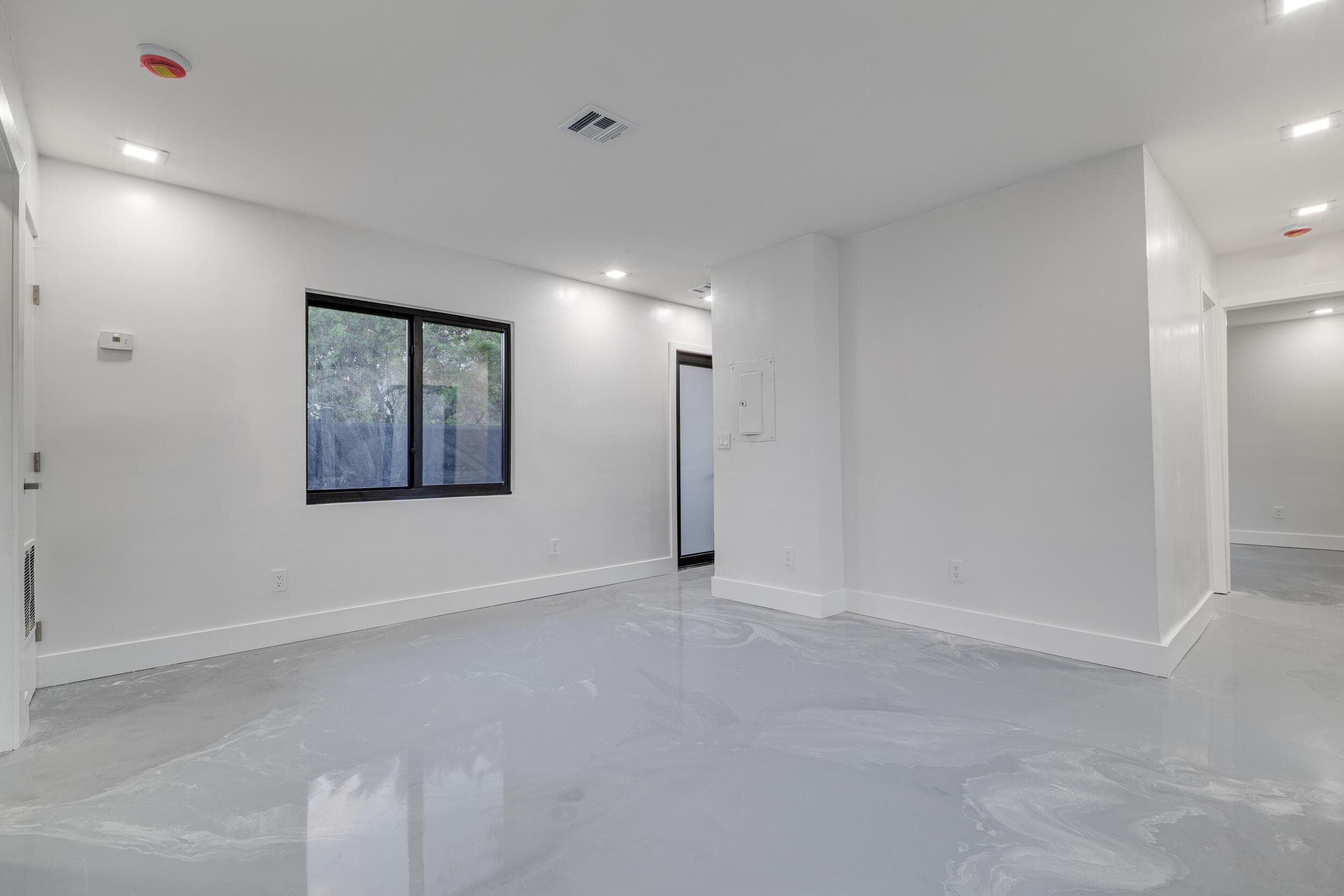 1126 NW 4th Avenue 1-2, Fort Lauderdale, FL 33311 — photo 18 of 29