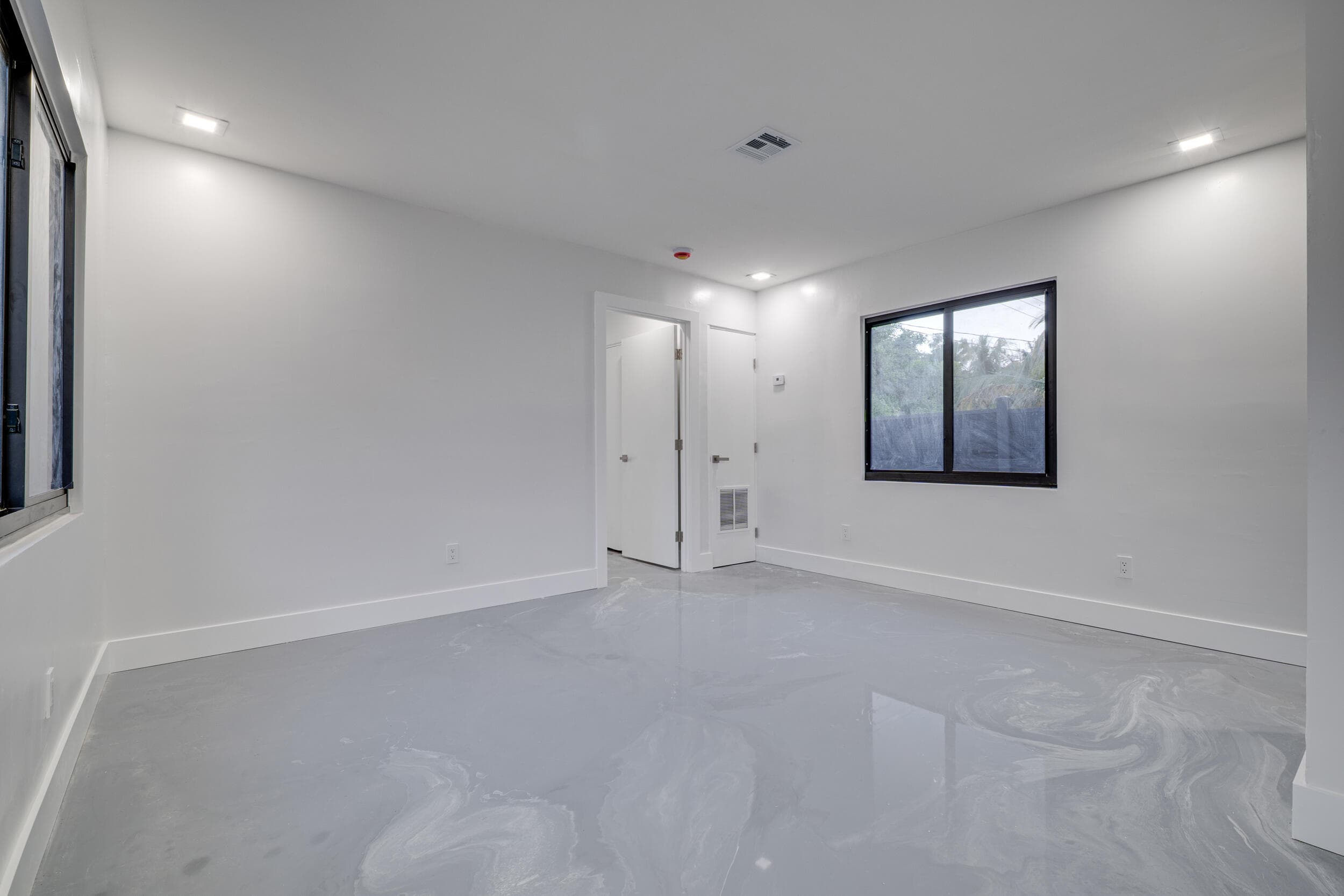 1126 NW 4th Avenue 1-2, Fort Lauderdale, FL 33311 — photo 19 of 29