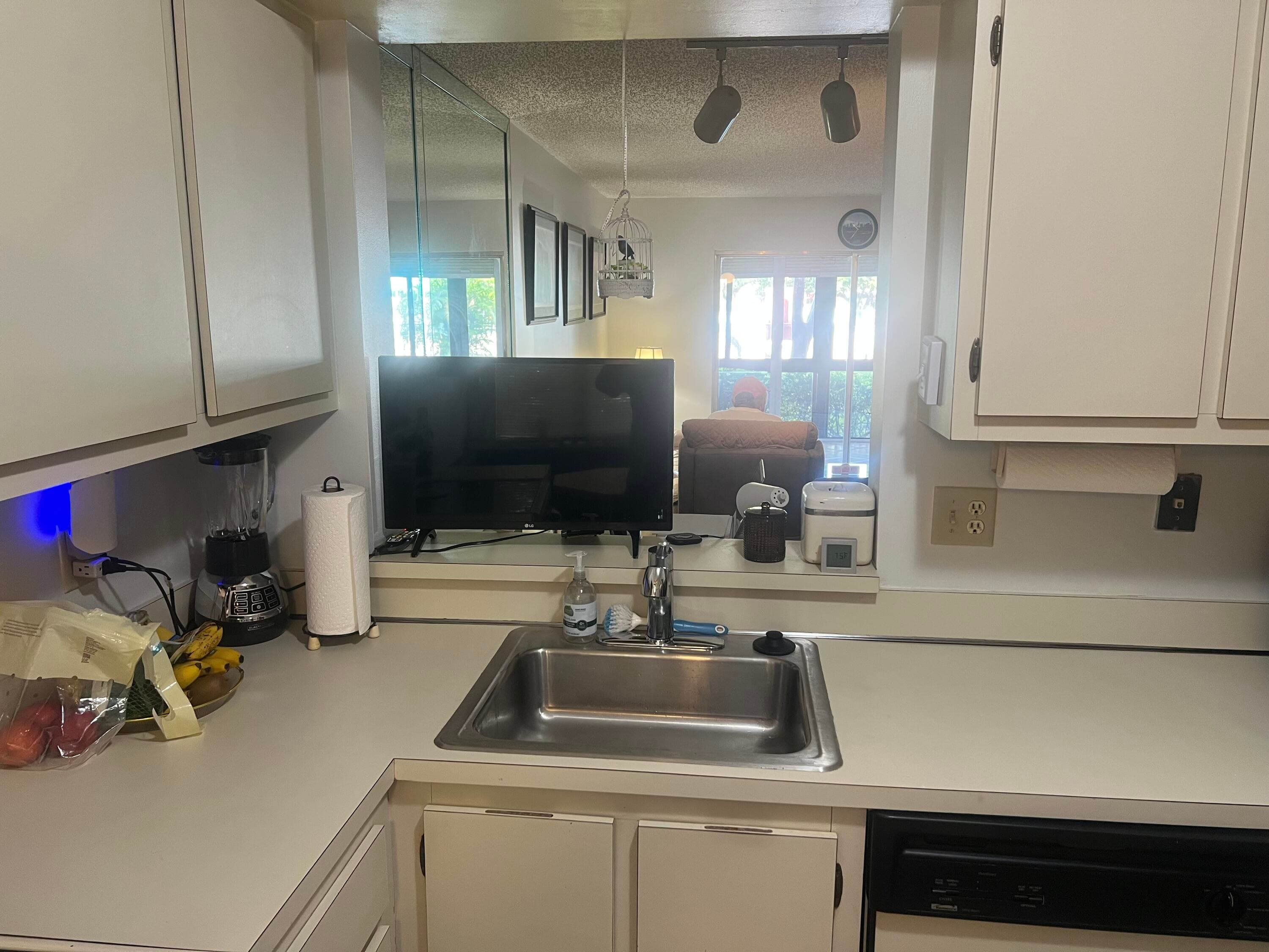 2208 S Cypress Bend Drive 106, Pompano Beach, FL 33069 — photo 32 of 33