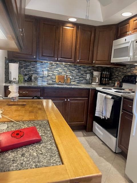 34 Hastings C 34, West Palm Beach, FL 33417 — photo 4 of 20