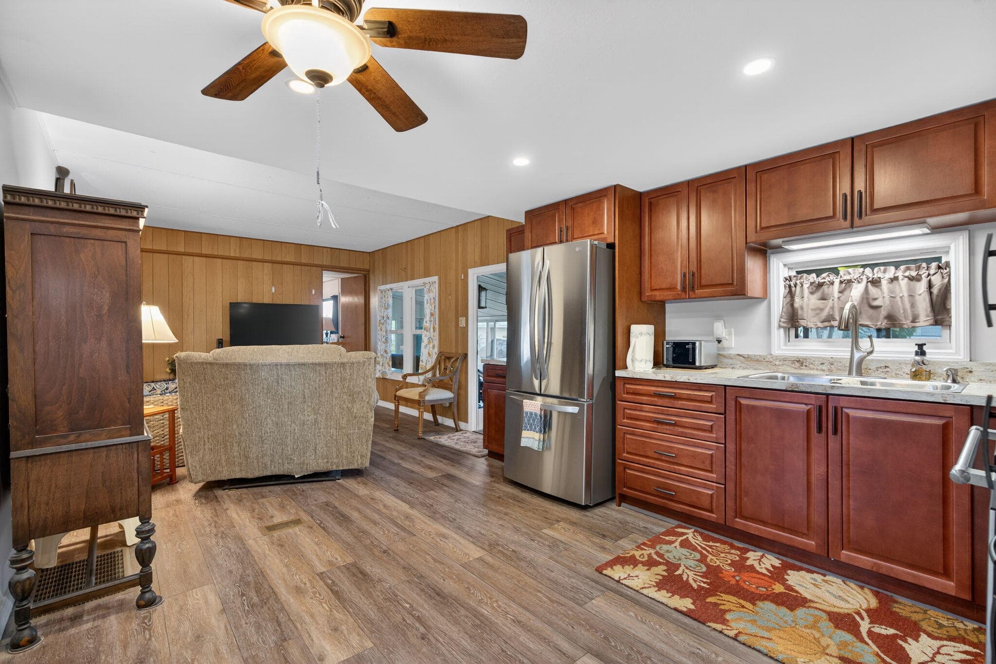 11055 SE Federal Highway 34, Hobe Sound, FL 33455 — photo 22 of 36