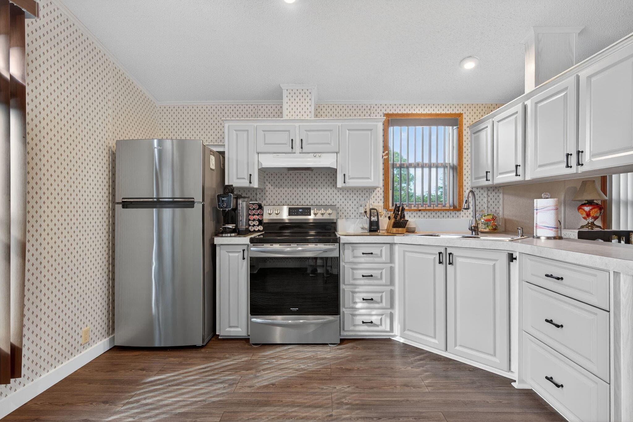 11055 SE Federal Highway 61, Hobe Sound, FL 33455 — photo 5 of 33