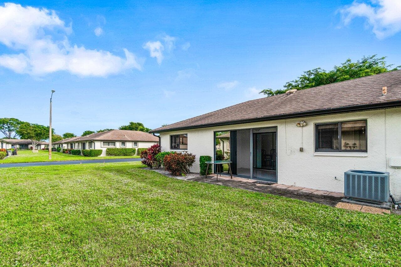 4888 Equestrian Circle B, Boynton Beach, FL 33436 — photo 31 of 35