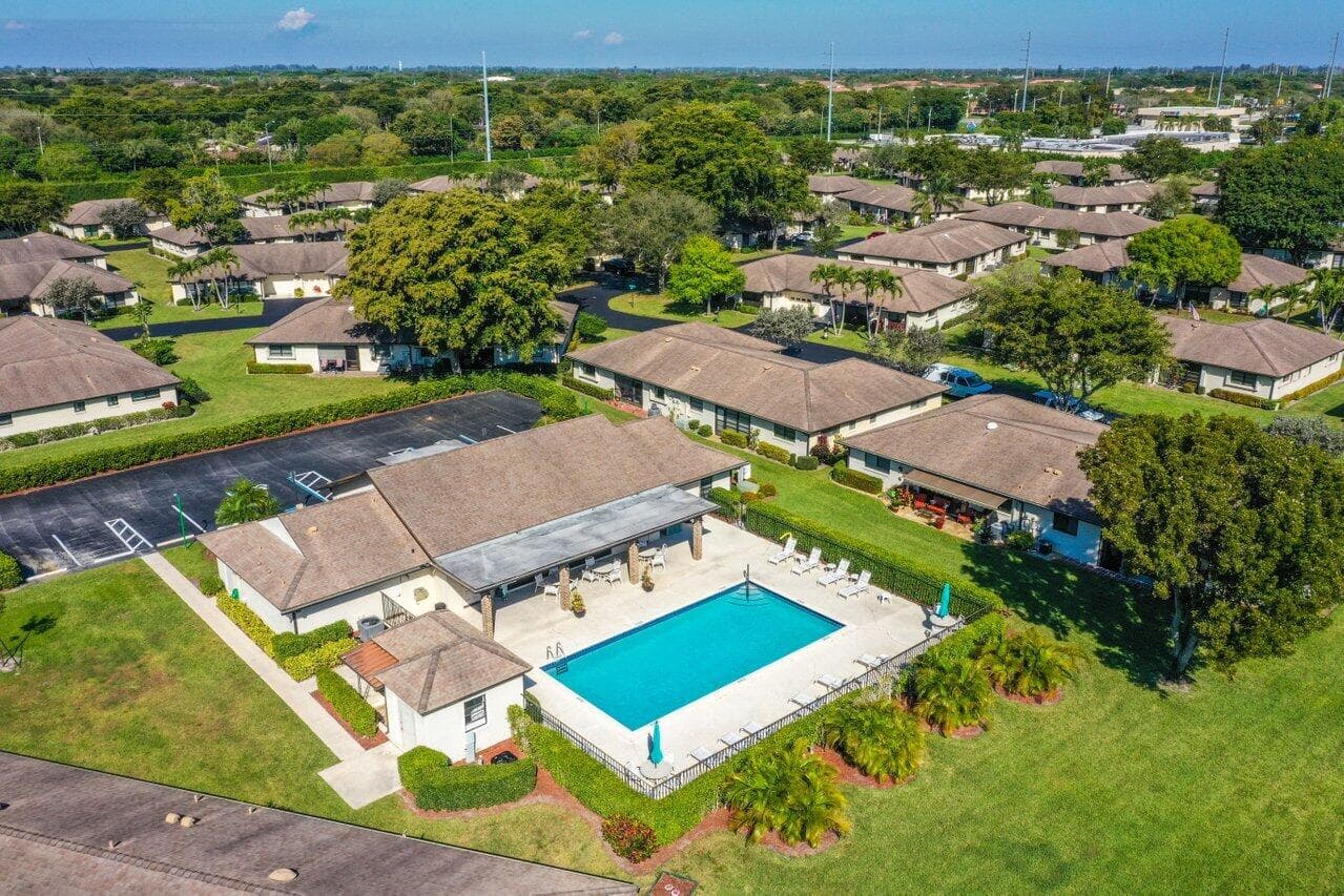 4888 Equestrian Circle B, Boynton Beach, FL 33436 — photo 34 of 35