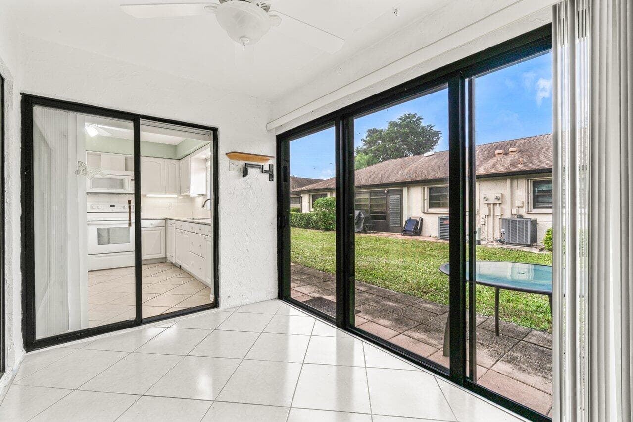 4888 Equestrian Circle B, Boynton Beach, FL 33436 — photo 5 of 35
