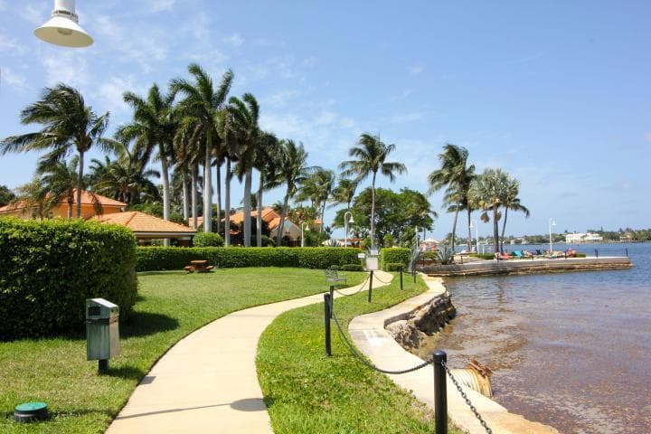 157 Yacht Club Way 201 Corner, Hypoluxo, FL 33462 — photo 17 of 24