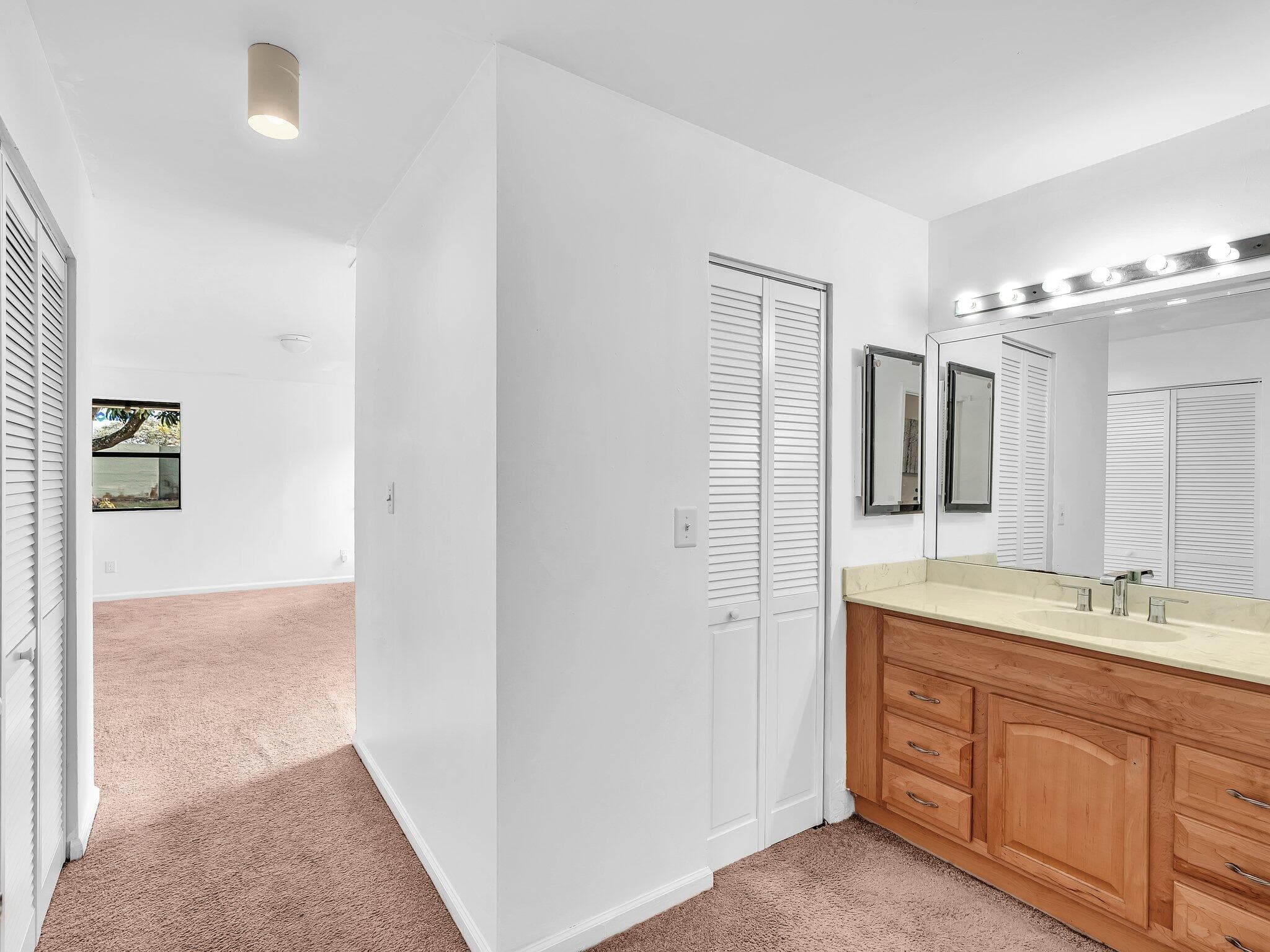 1045 NW 18th Avenue, Delray Beach, FL 33445 — photo 15 of 22