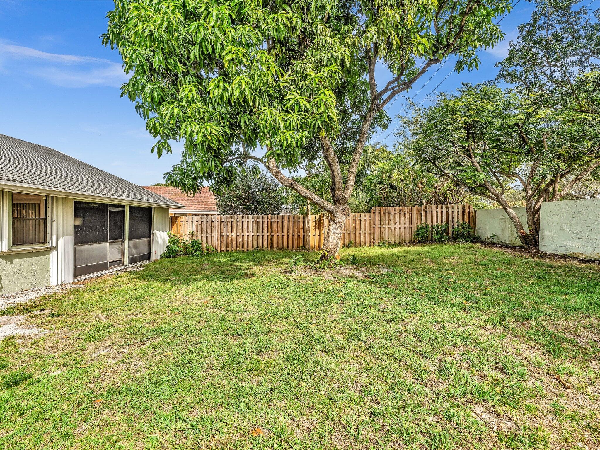 1045 NW 18th Avenue, Delray Beach, FL 33445 — photo 19 of 22