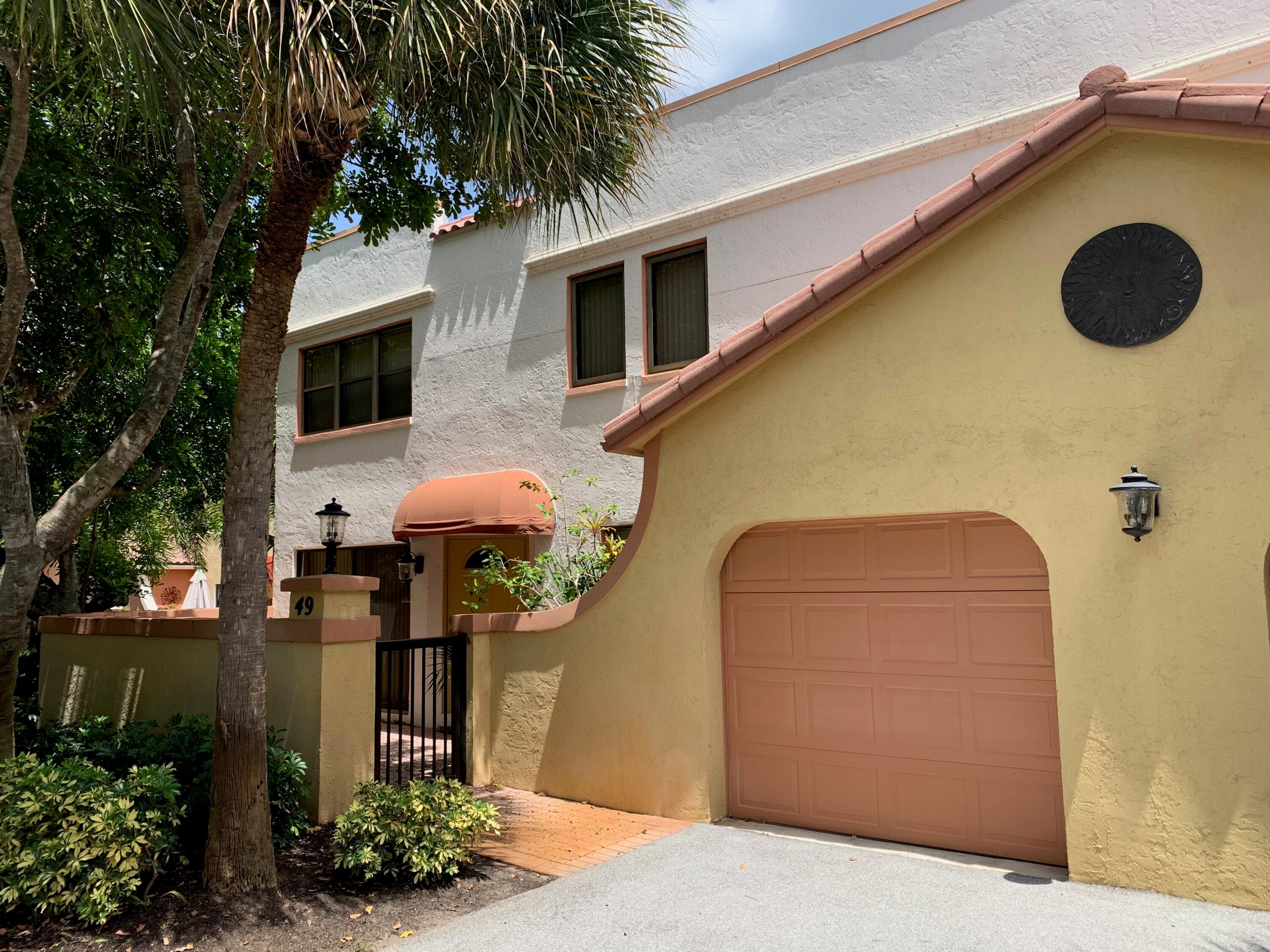 49 Uno Lago Drive, Juno Beach, FL 33408 — photo 1 of 18