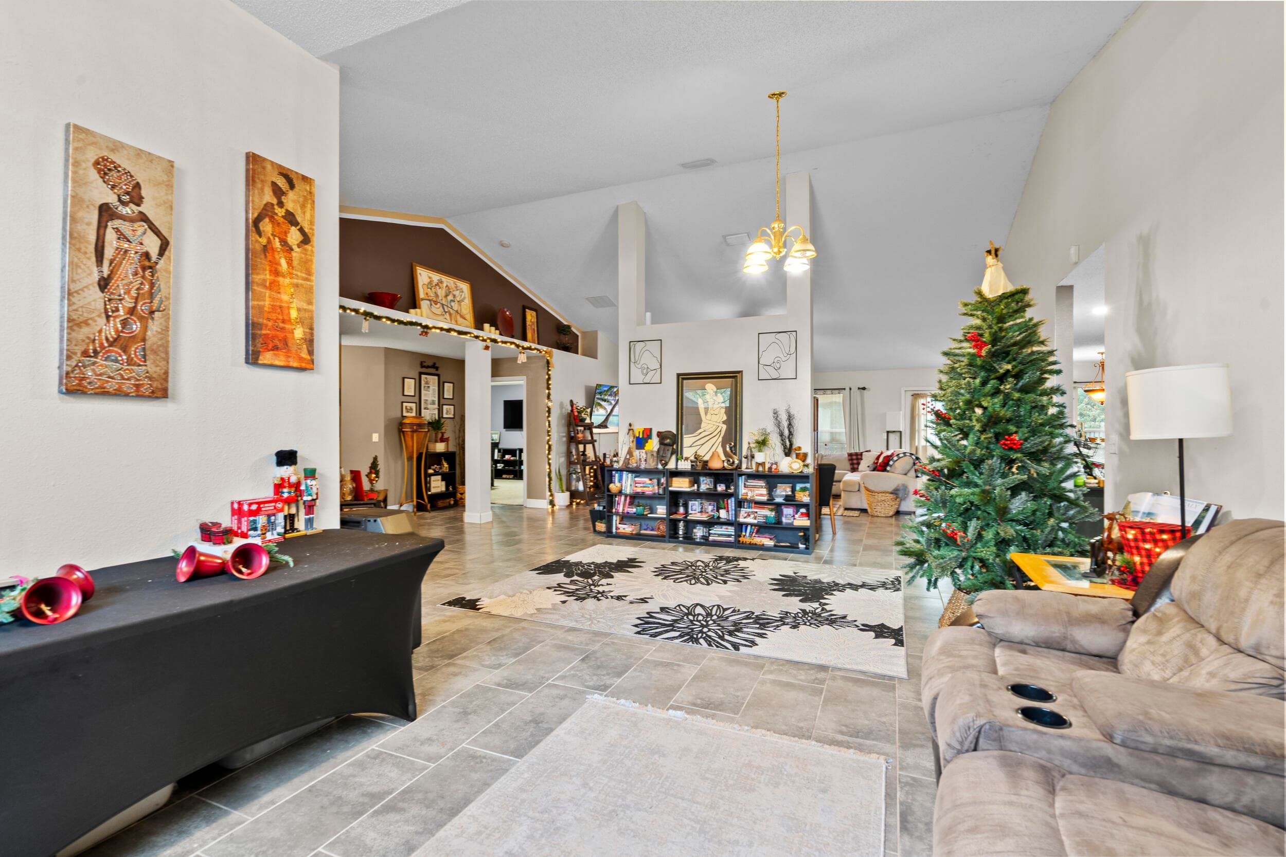 370 SW Tulip Boulevard, Port St. Lucie, FL 34953 — photo 12 of 64