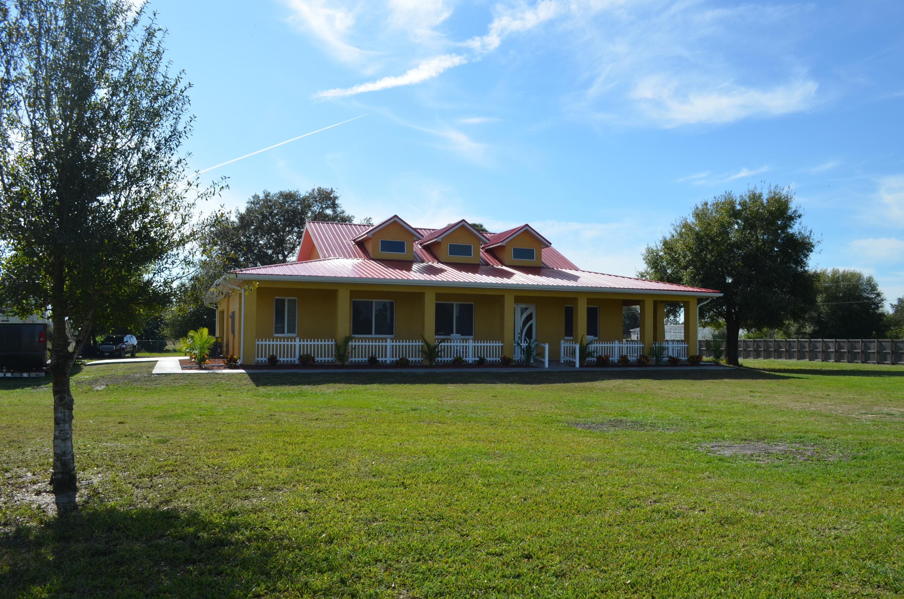172 Bald Cypress Avenue, Clewiston, FL 33440 — photo 1 of 43