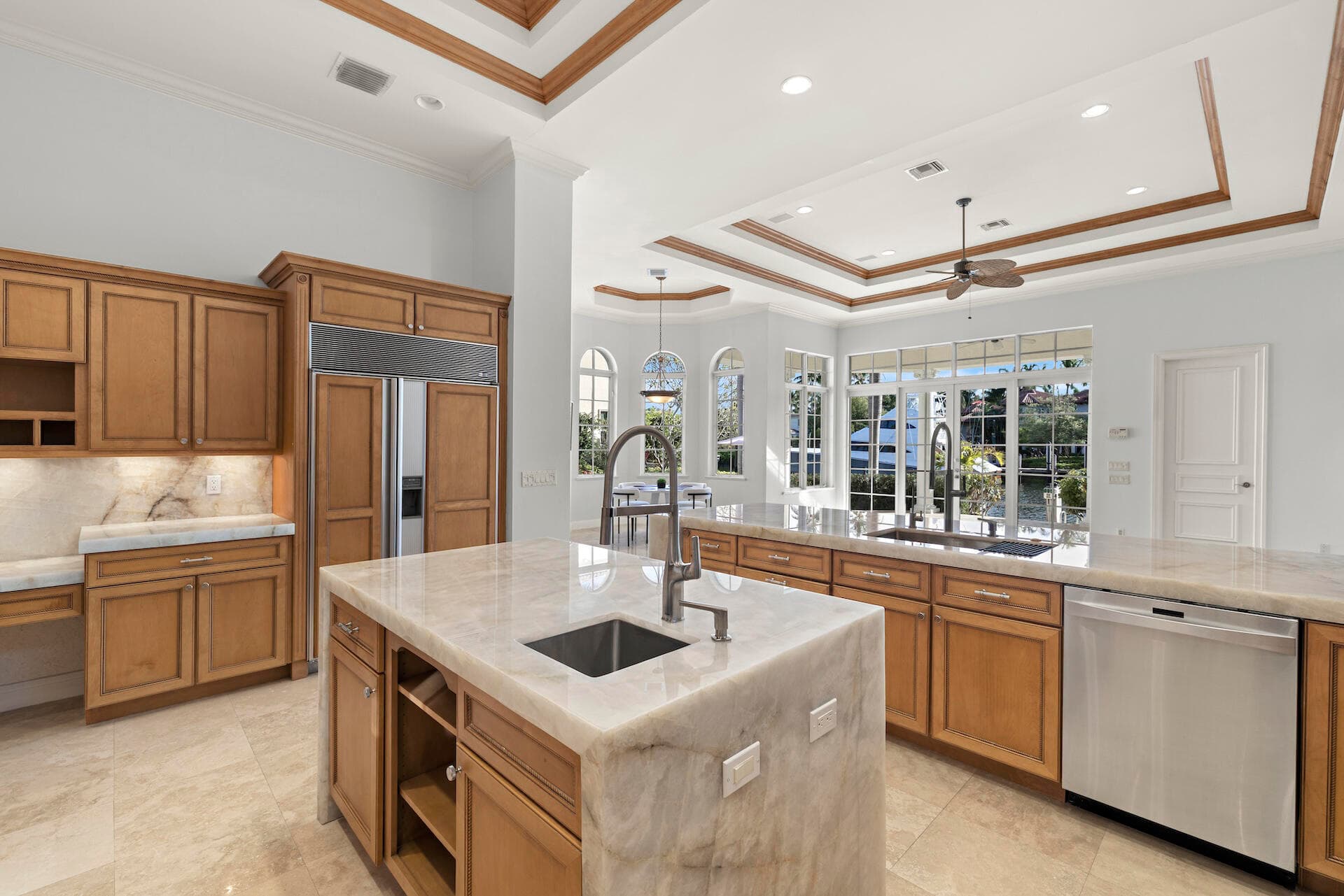828 Harbour Isle Place, North Palm Beach, FL 33410 — photo 13 of 50