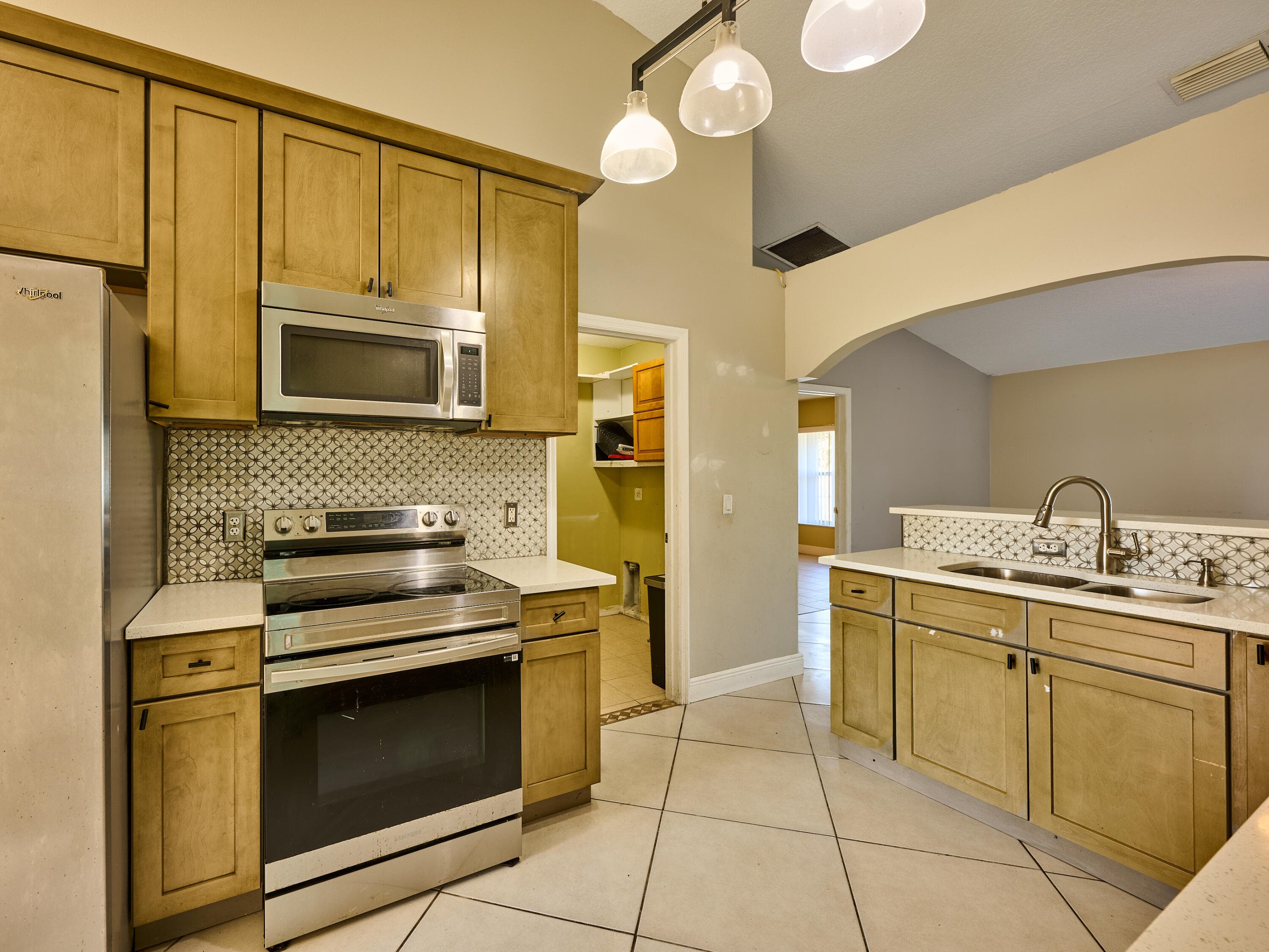 1407 SE Grapeland Avenue, Port St. Lucie, FL 34952 — photo 12 of 25