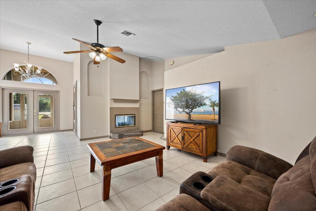 19187 Capet Creek Court, Loxahatchee, FL 33470 — photo 11 of 45