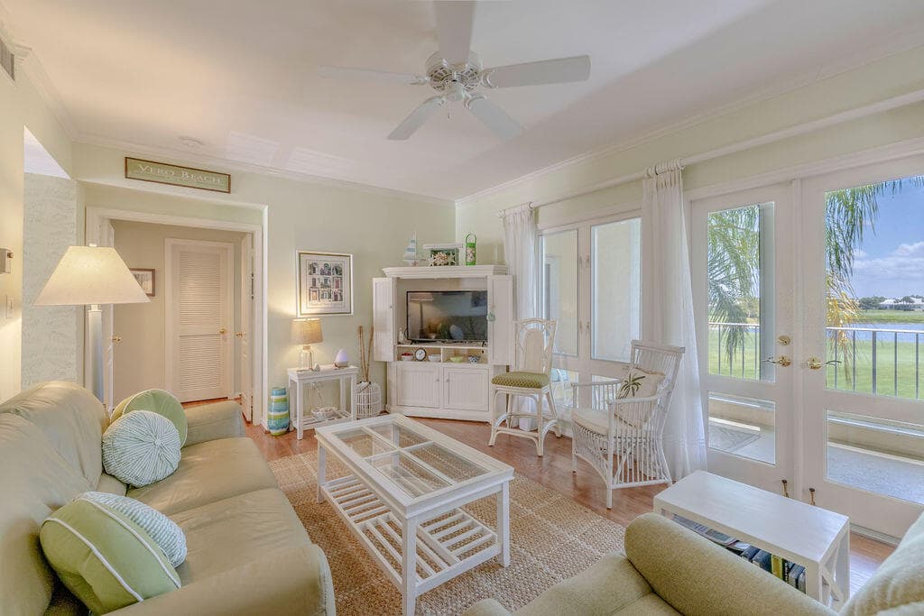 5520 E Harbor Village Drive 101, Vero Beach, FL 32967 — photo 5 of 54