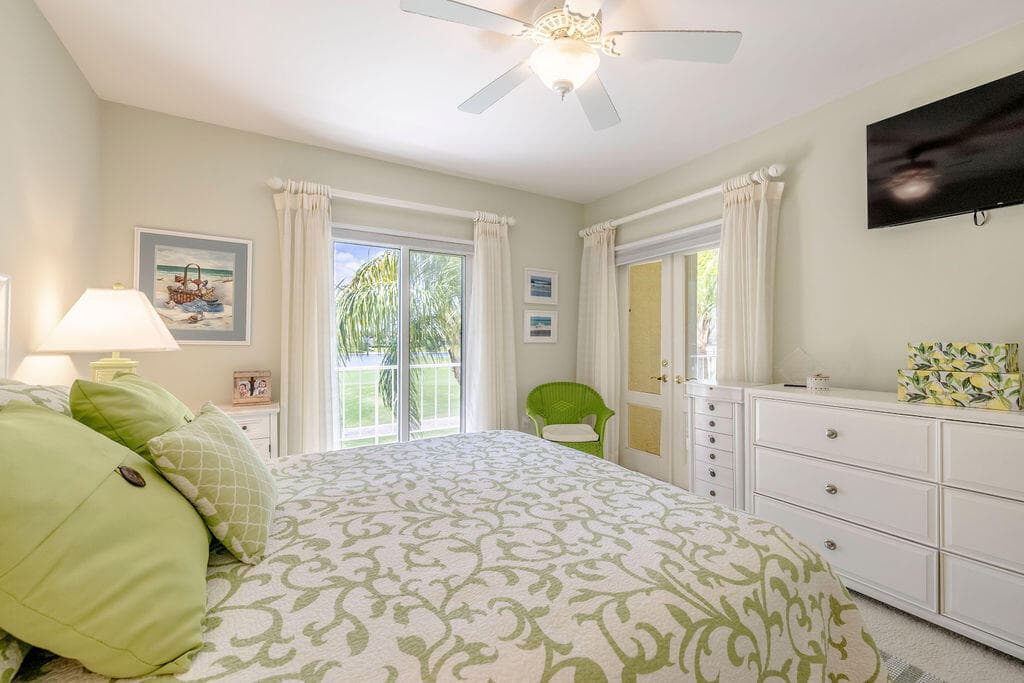 5520 E Harbor Village Drive 101, Vero Beach, FL 32967 — photo 16 of 54