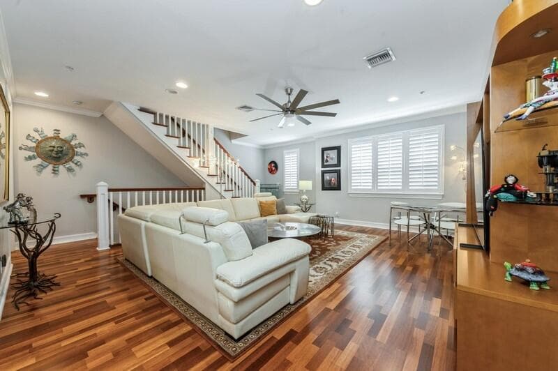 310 E Mallory Circle, Delray Beach, FL 33483 — photo 9 of 31