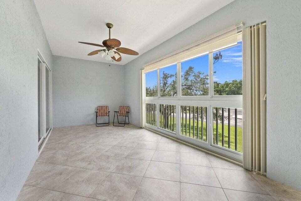 2087 SE Wild Meadow Circle, Port St. Lucie, FL 34952 — photo 6 of 10
