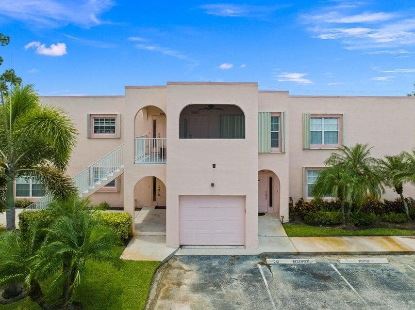 2087 SE Wild Meadow Circle, Port St. Lucie, FL 34952 — photo 8 of 10