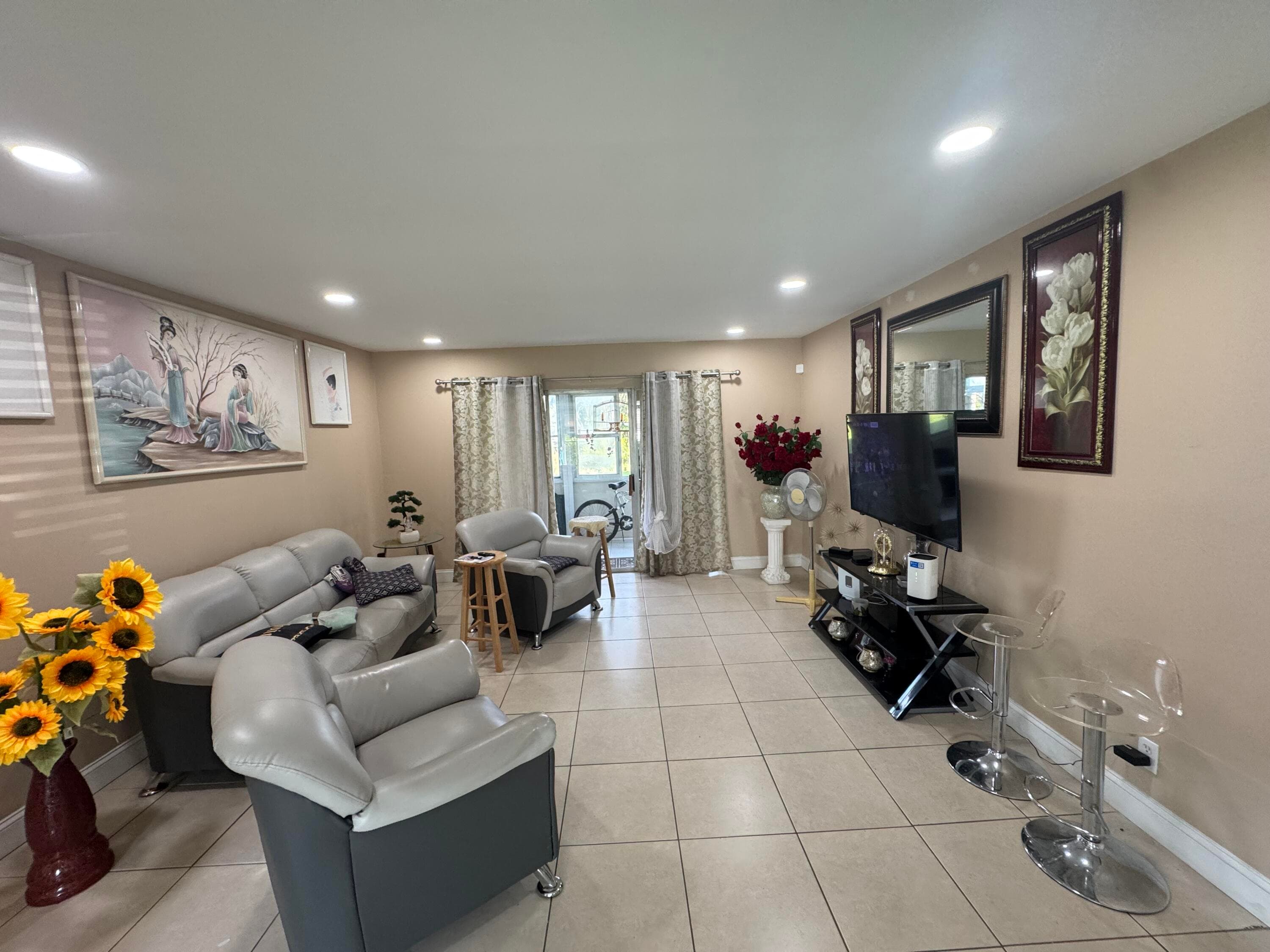 725 Lori Drive 107, Palm Springs, FL 33461 — photo 13 of 24
