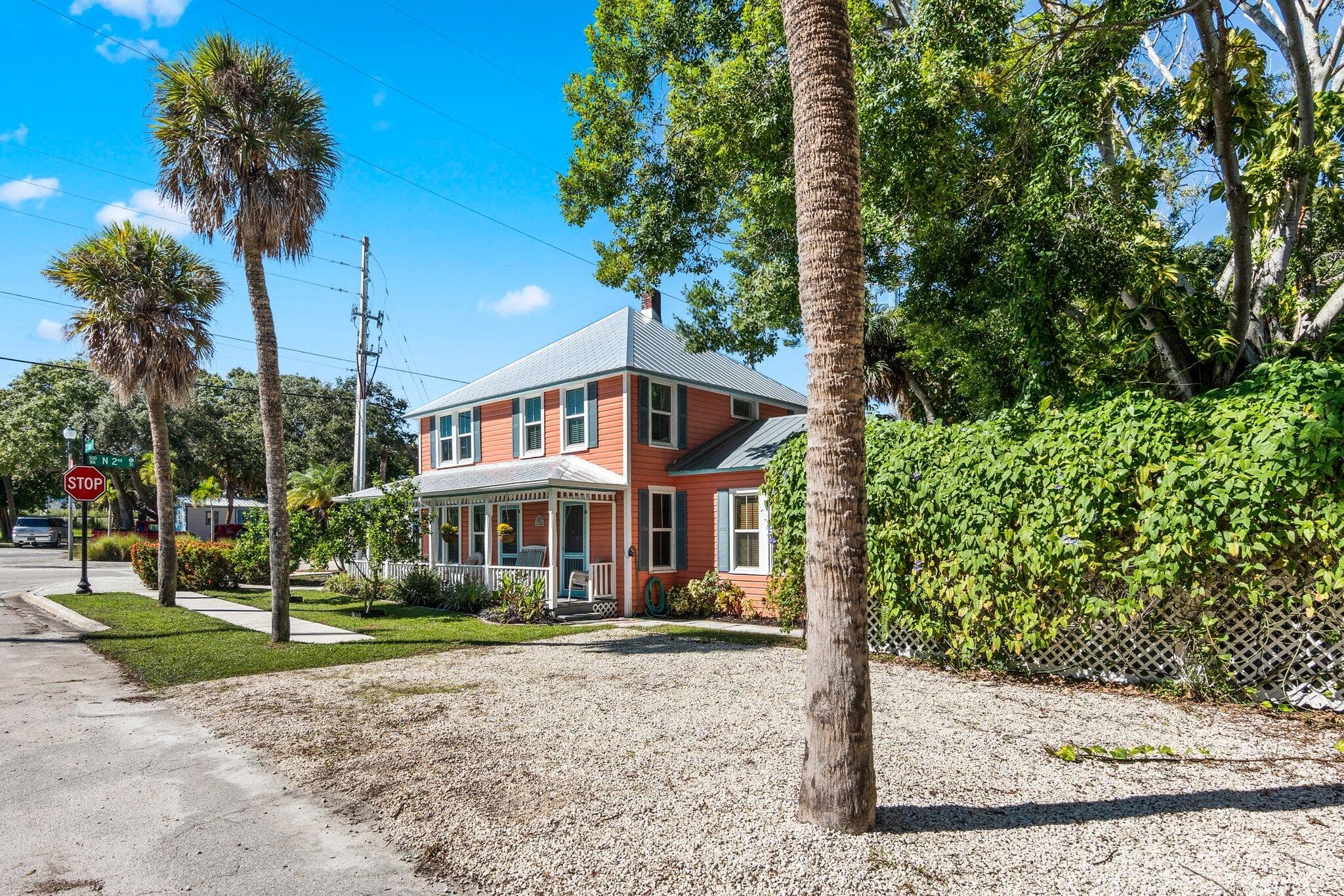 518 N 2nd Street, Fort Pierce, FL 34950 — photo 7 of 69