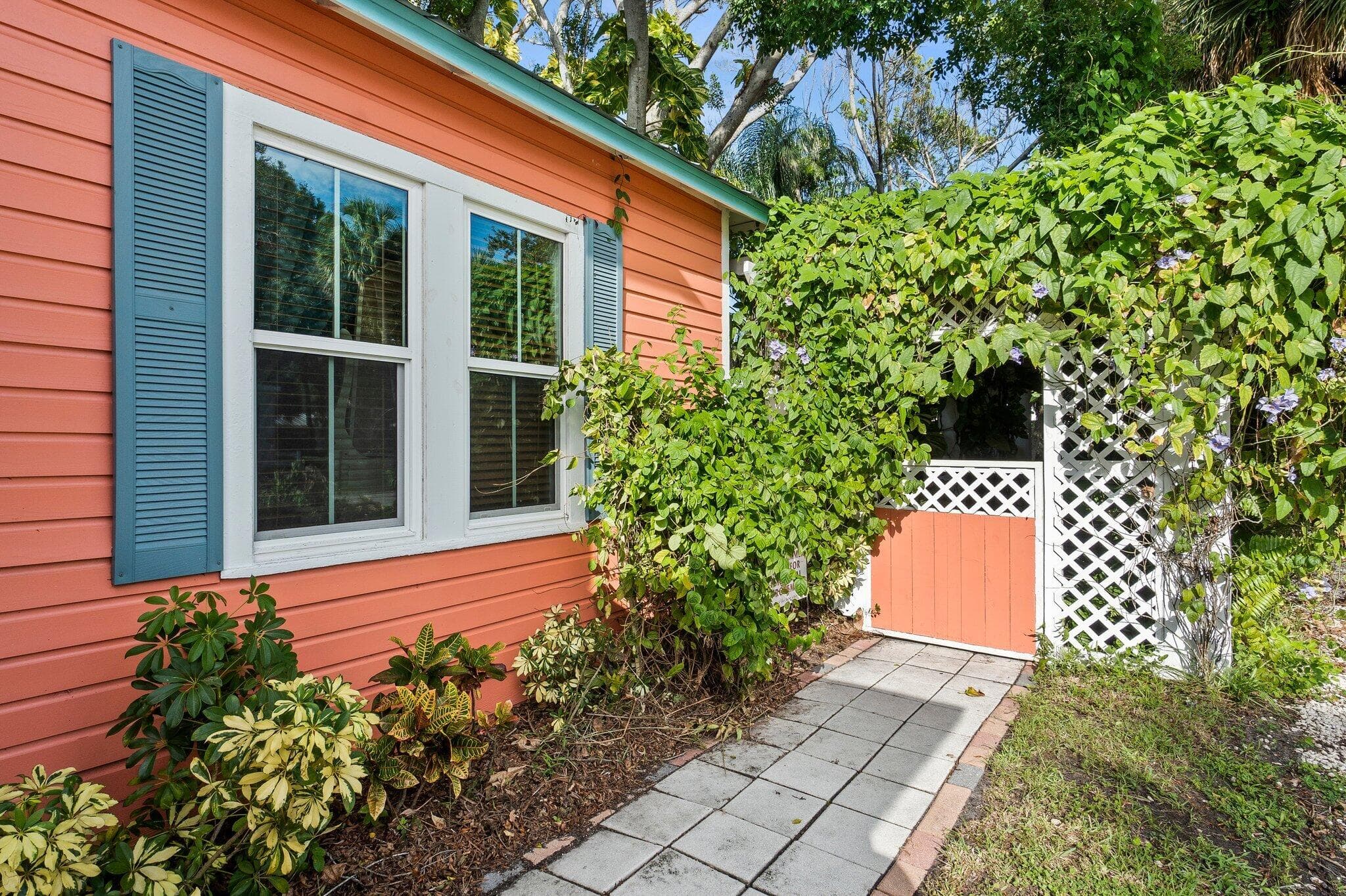 518 N 2nd Street, Fort Pierce, FL 34950 — photo 38 of 69