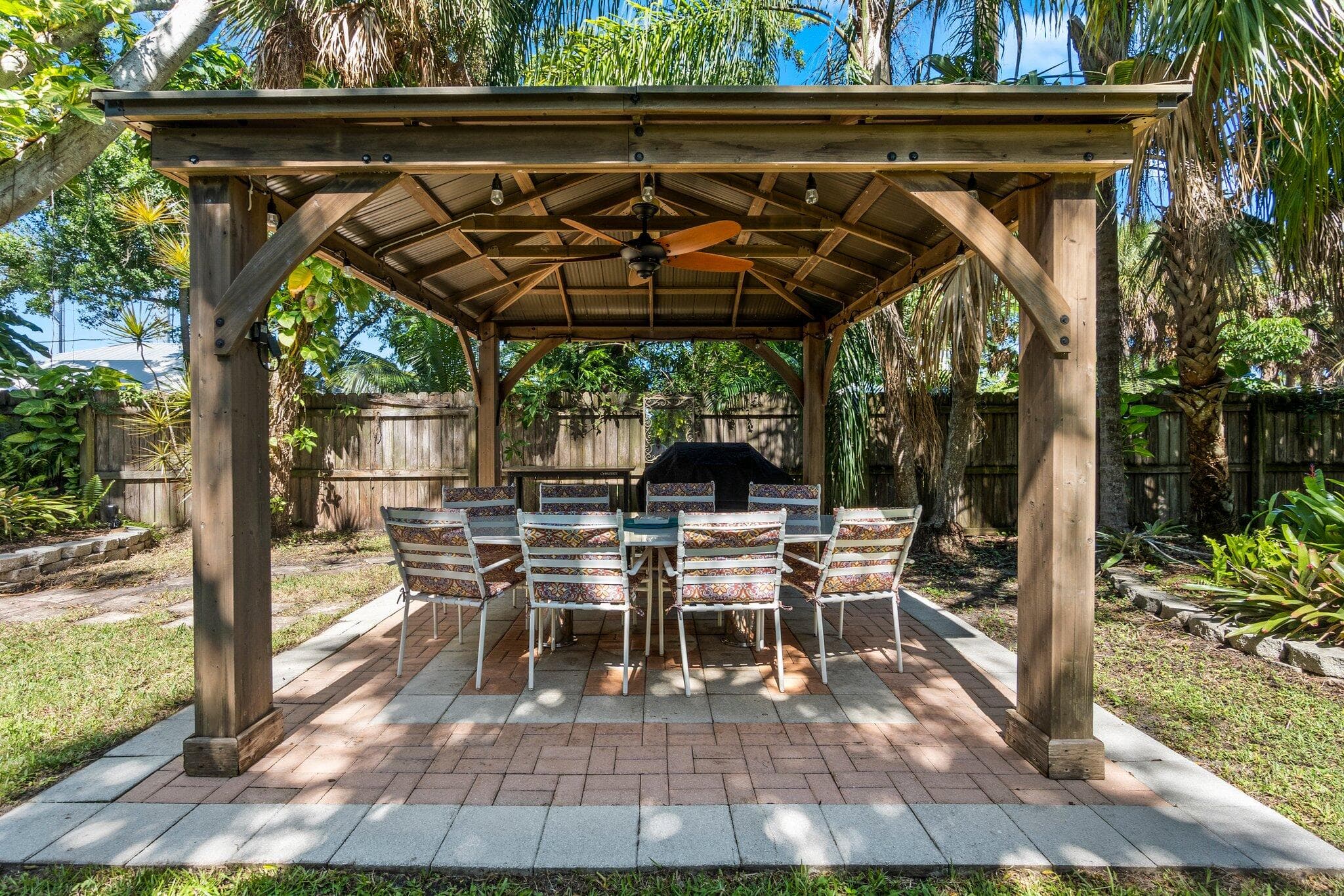 518 N 2nd Street, Fort Pierce, FL 34950 — photo 41 of 69