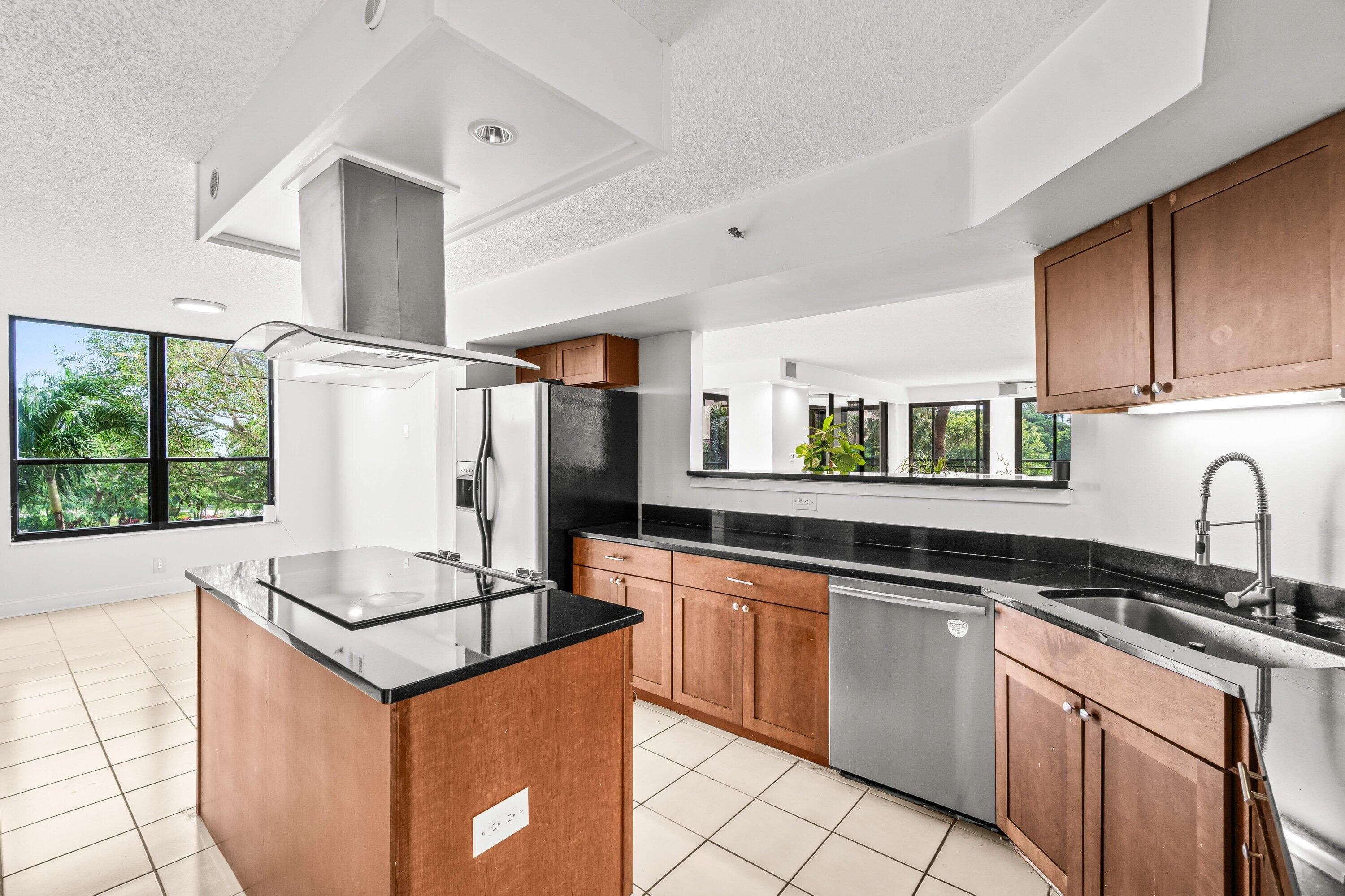 7201 Promenade Drive E 302, Boca Raton, FL 33433 — photo 14 of 46