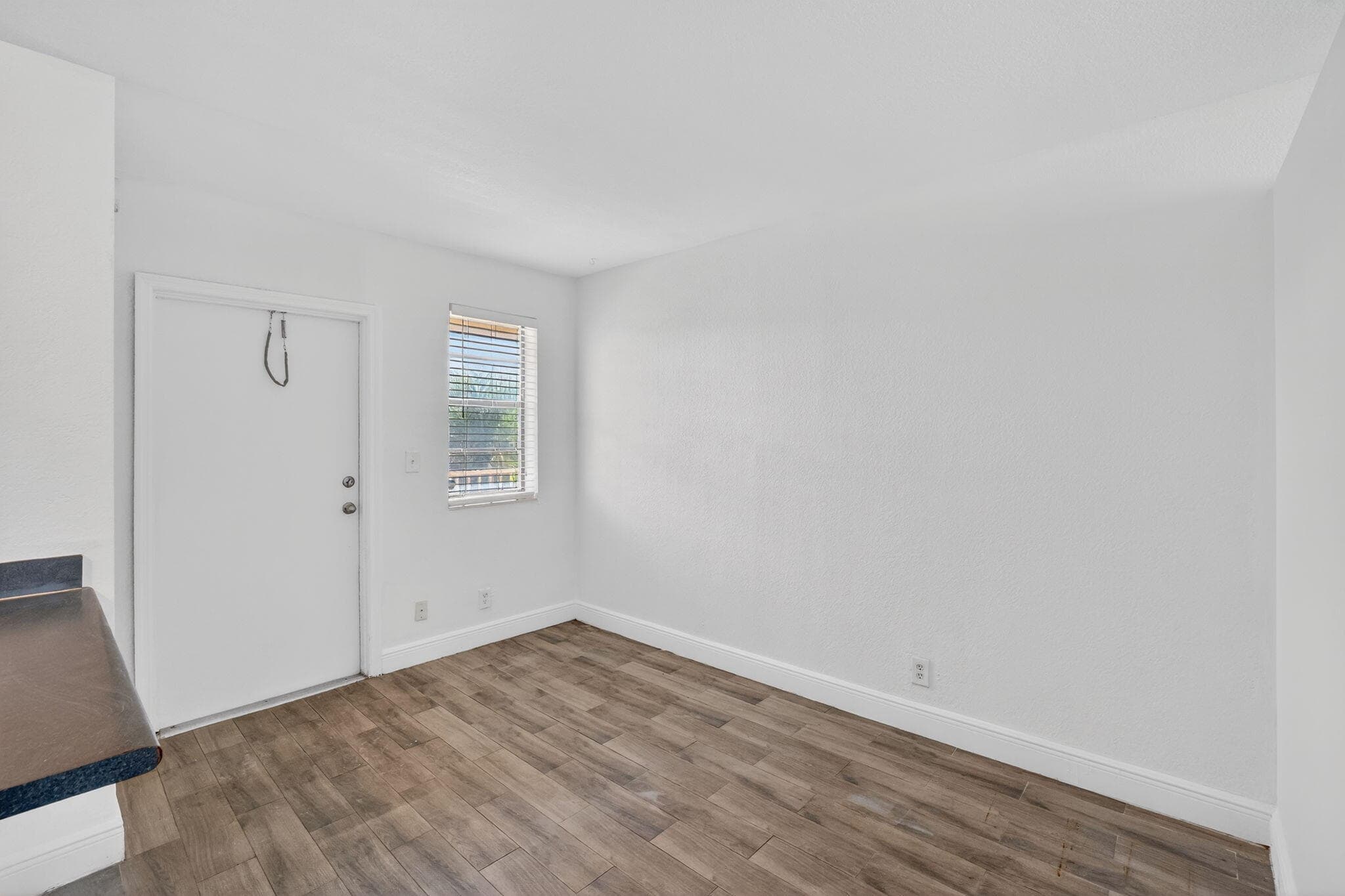 4071 N Dixie Highway 32, Oakland Park, FL 33334 — photo 4 of 9
