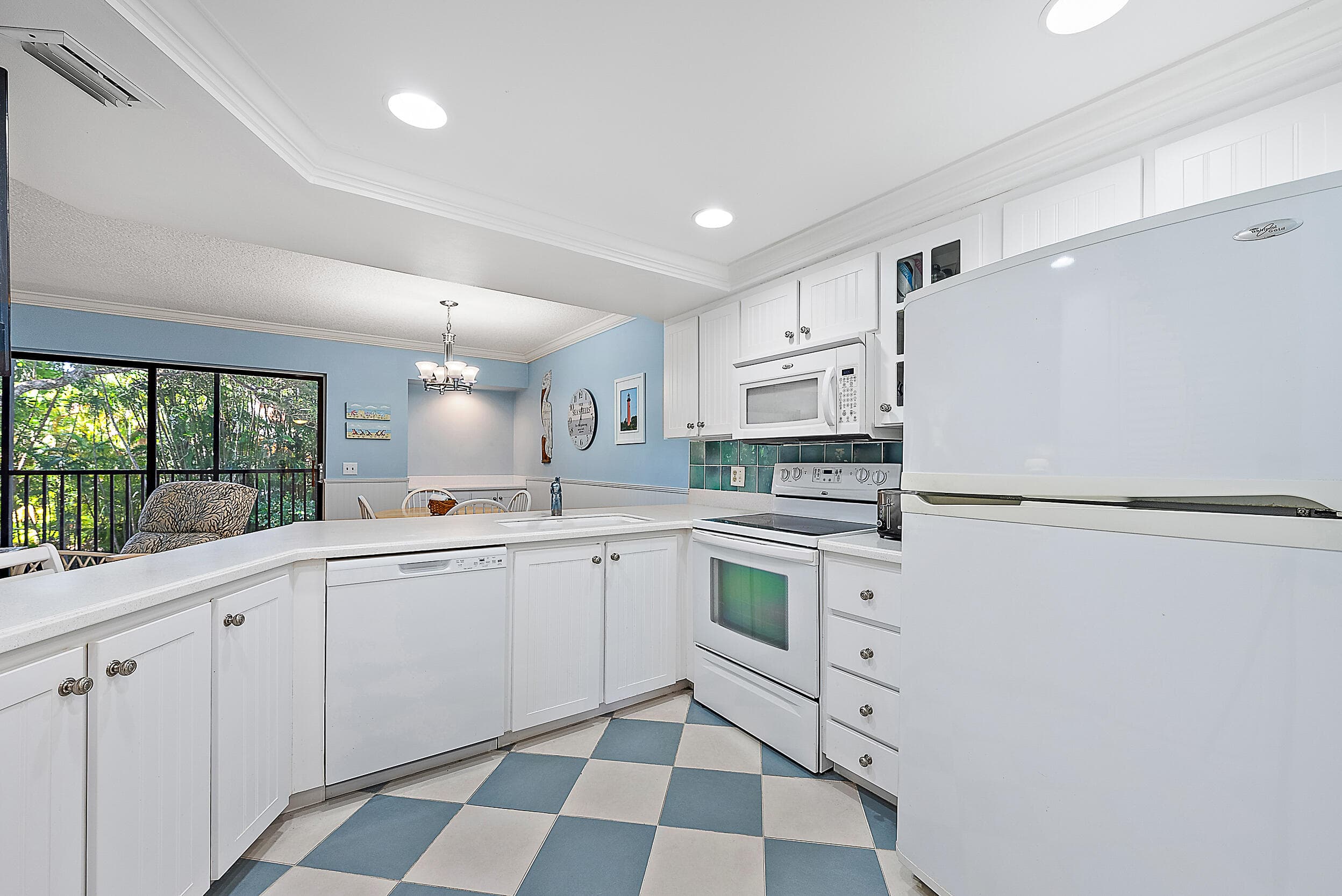 1605 S Us Highway 1 E204, Jupiter, FL 33477 — photo 9 of 21