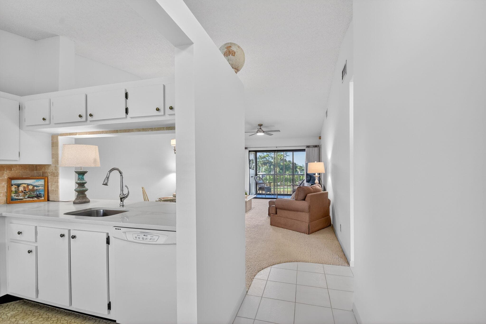 4542 Lucerne Lakes Boulevard E 202, Lake Worth, FL 33467 — photo 4 of 33