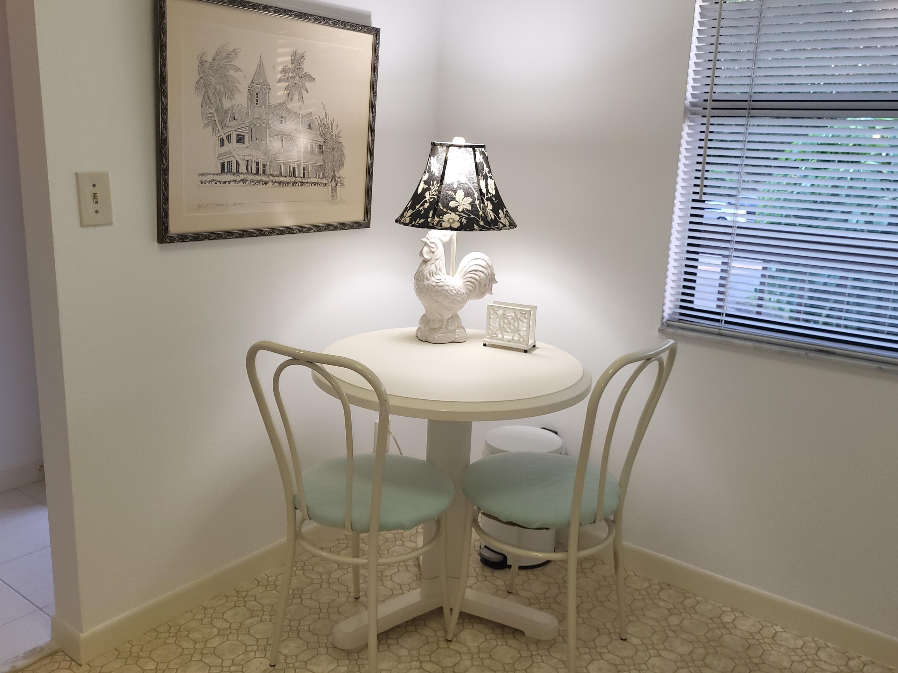 4542 Lucerne Lakes Boulevard E 202, Lake Worth, FL 33467 — photo 8 of 33